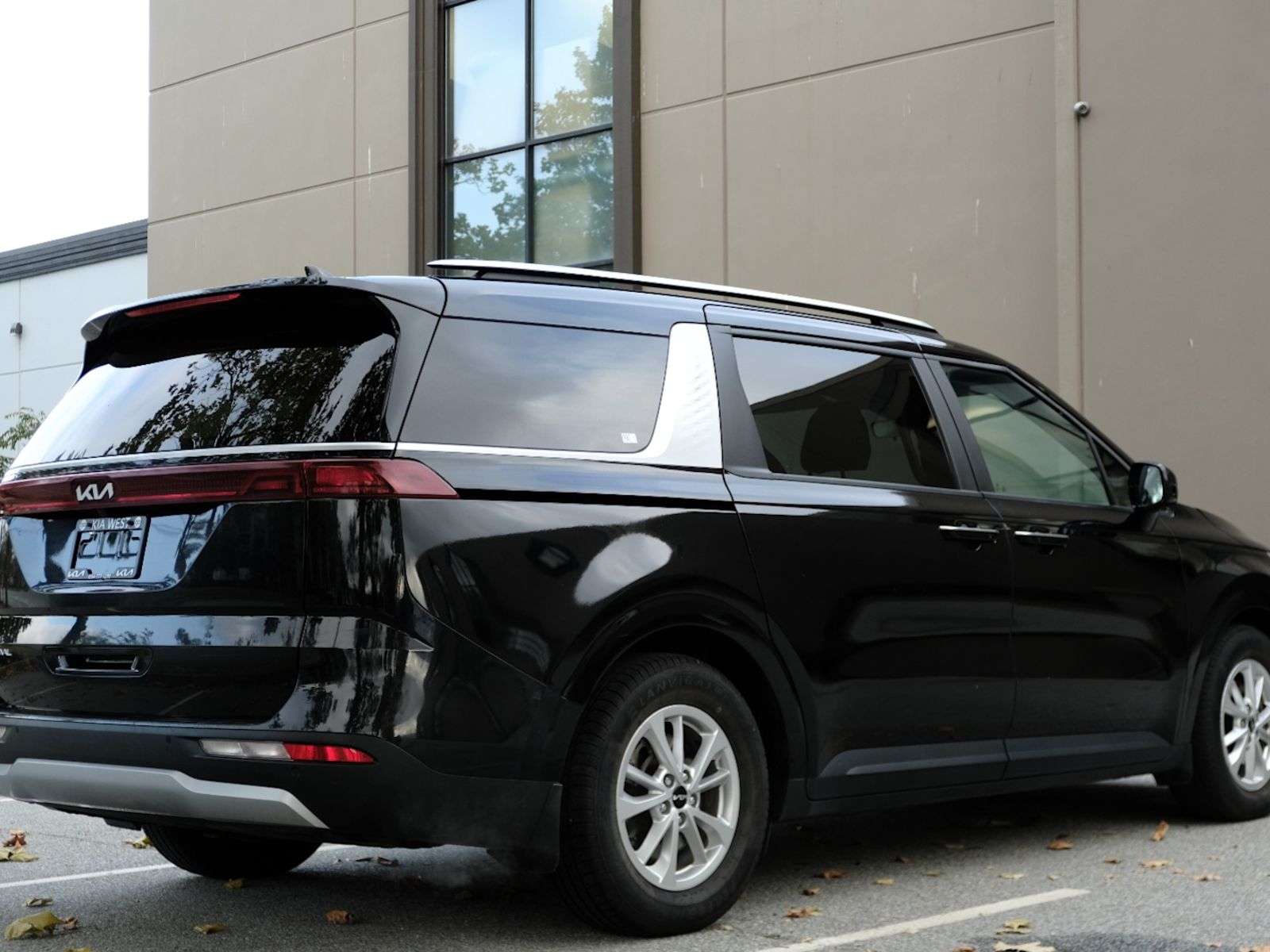 2023 Kia Carnival