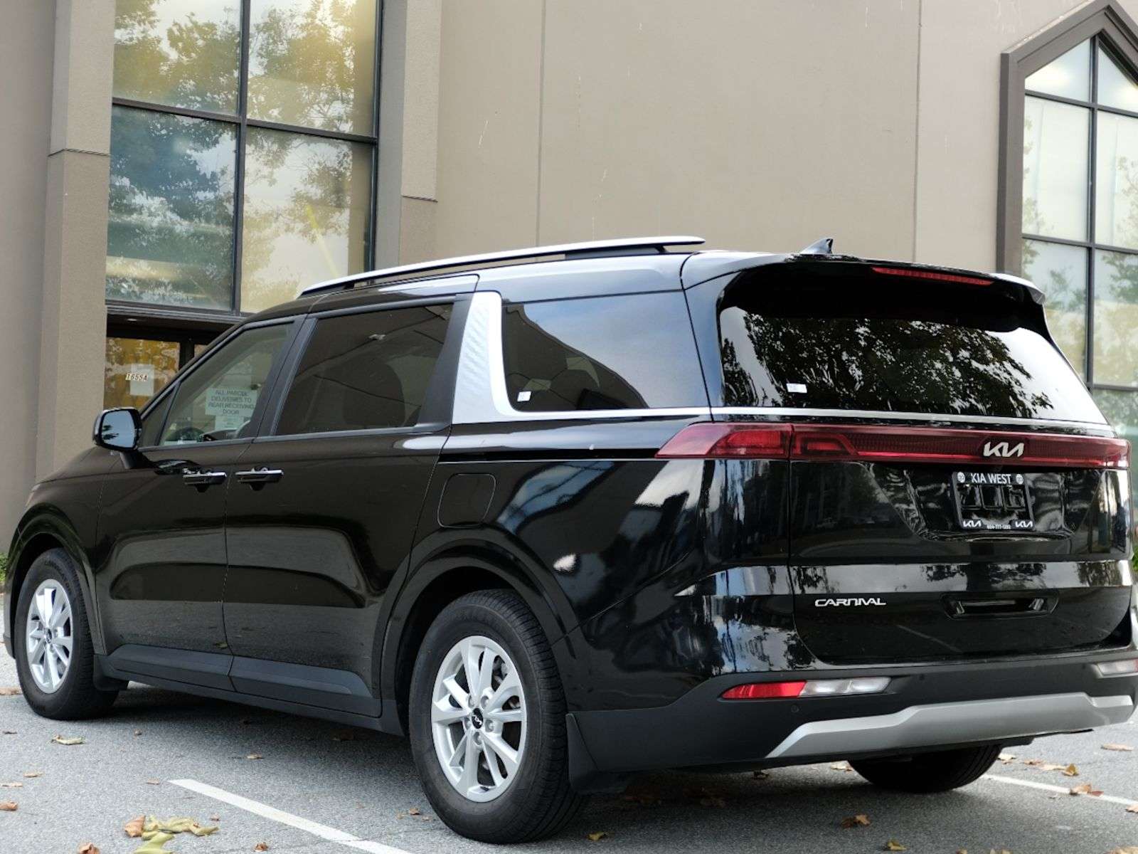2023 Kia Carnival