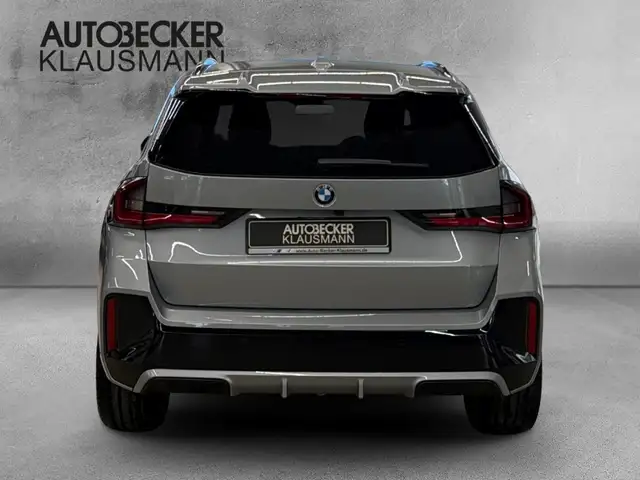BMW X1 view 6