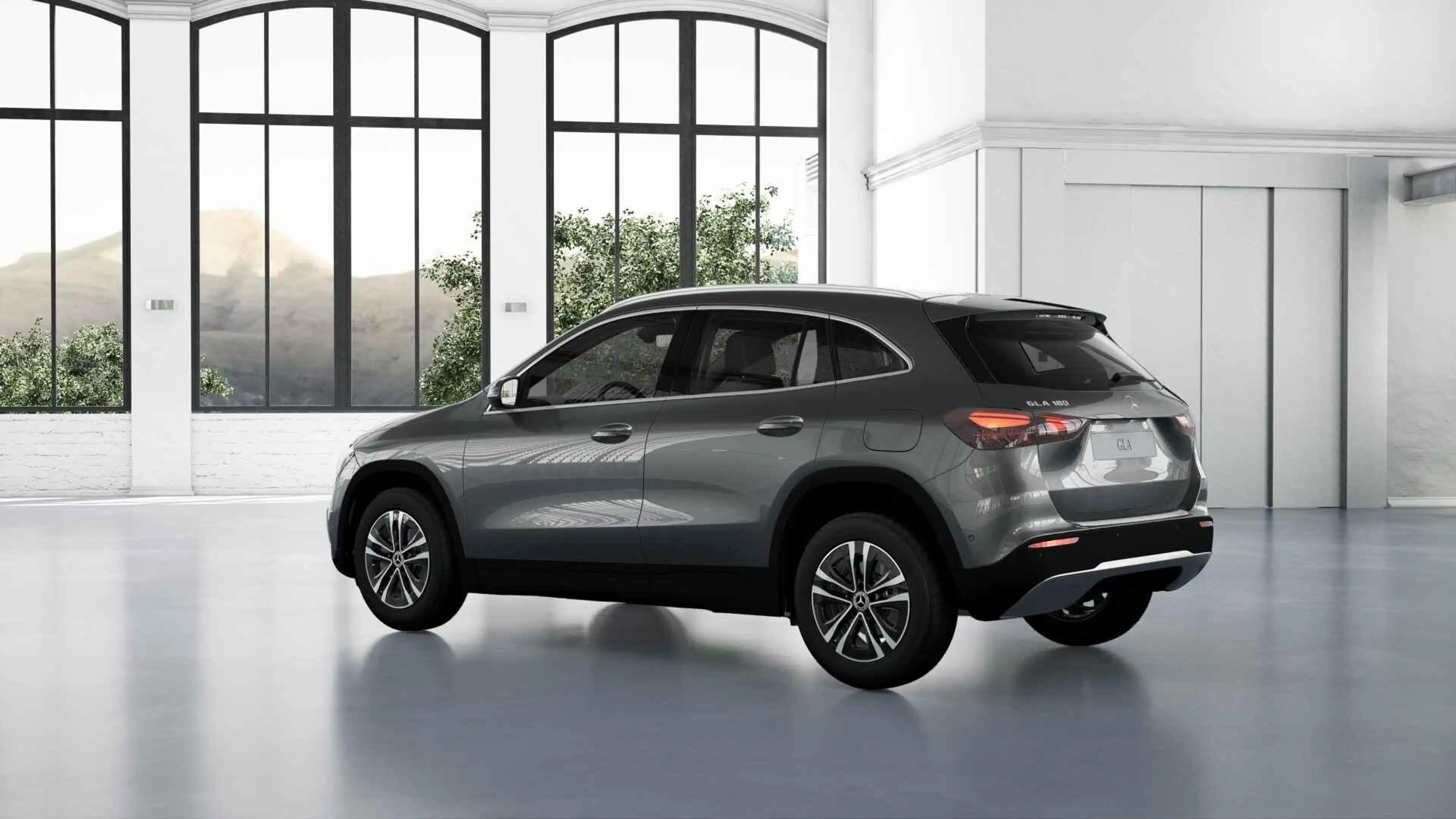 Mercedes-Benz GLA 180 GLA Essential Line — photo 3