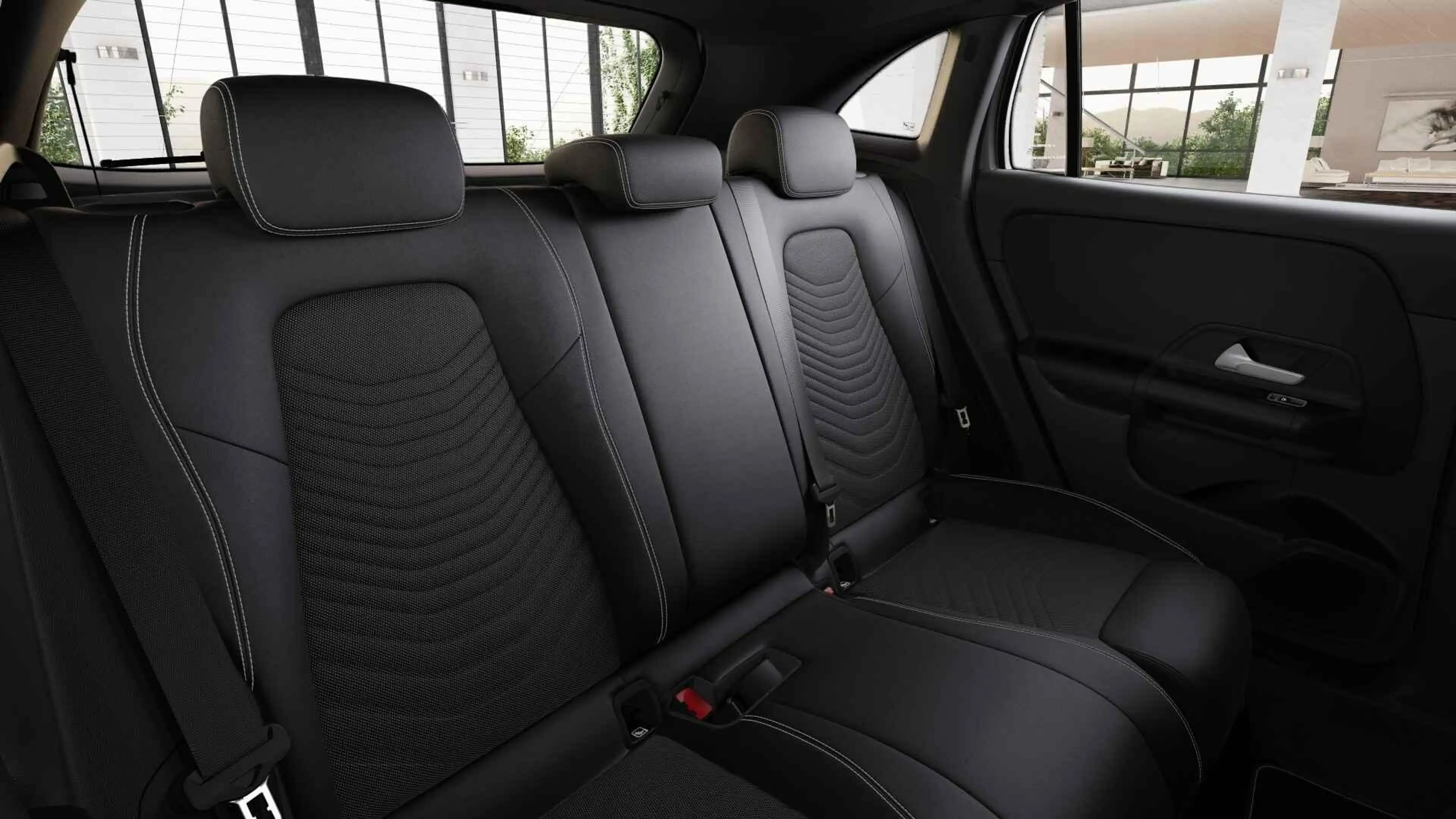 Mercedes-Benz GLA 180 GLA Essential Line — photo 11