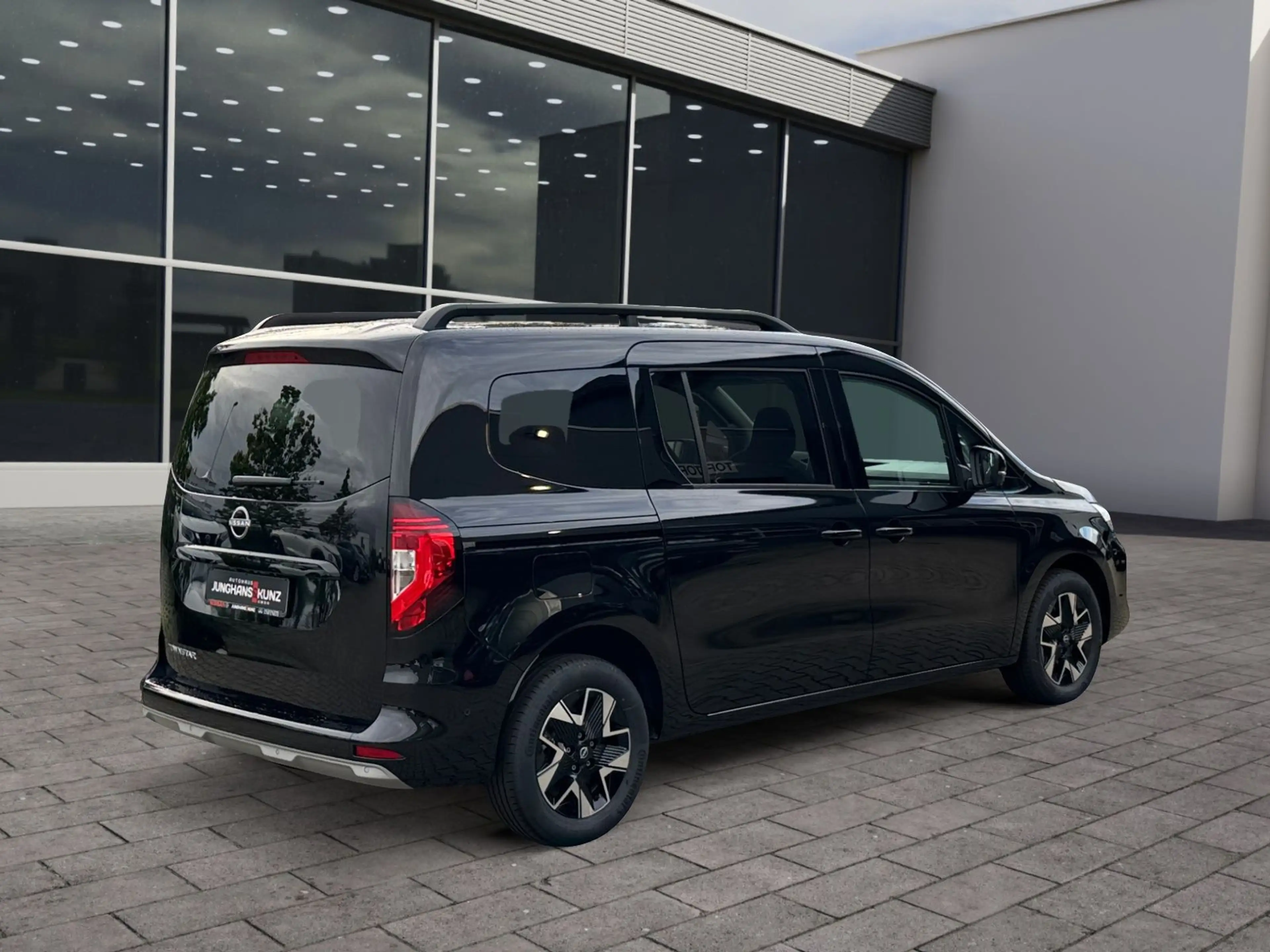 Nissan Townstar TOWNSTAR Kombi L2 1.3 DIG-T 7AT TEKNA 7-Sitzer K — photo 7