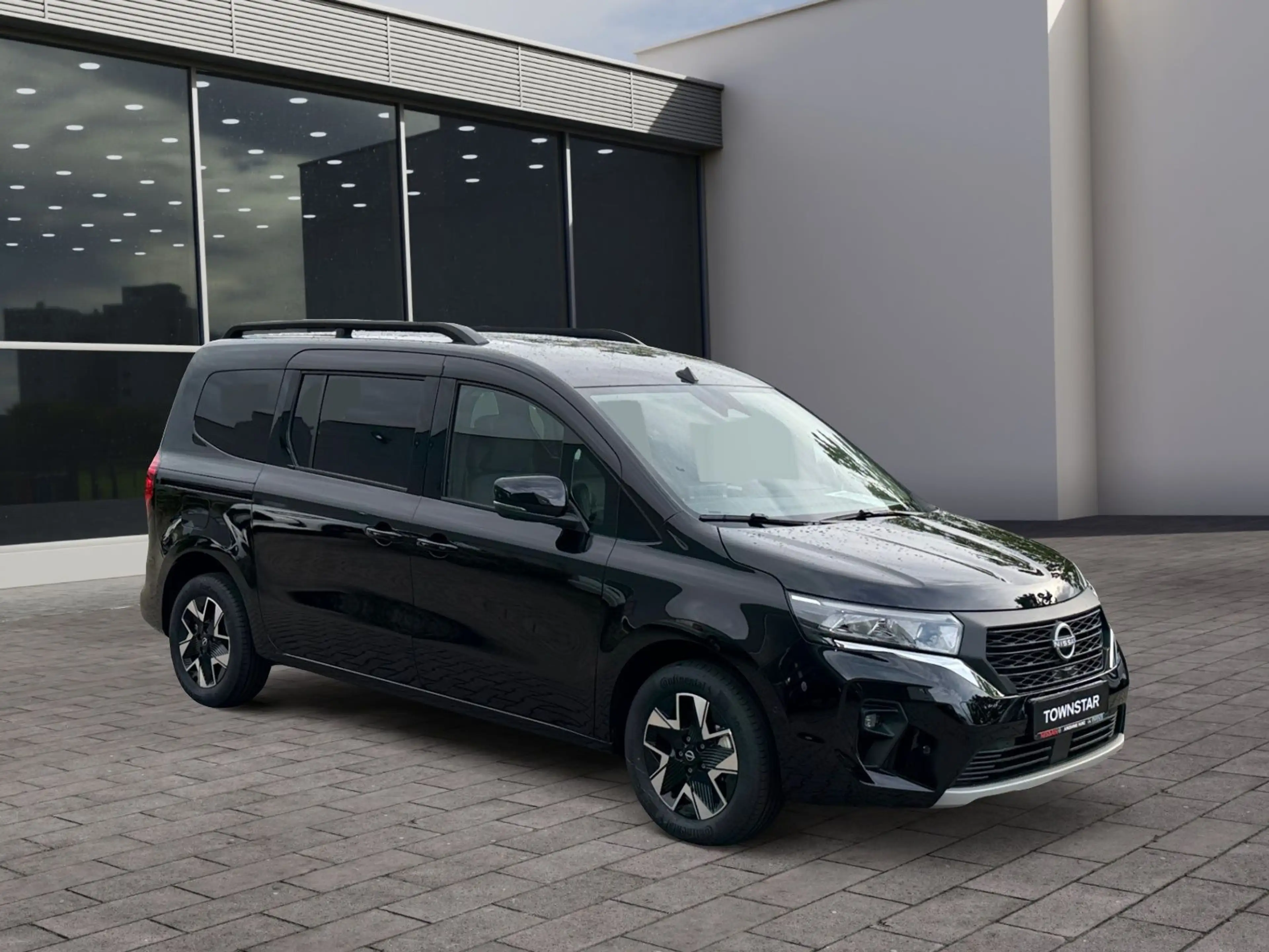 Nissan Townstar TOWNSTAR Kombi L2 1.3 DIG-T 7AT TEKNA 7-Sitzer K — photo 9
