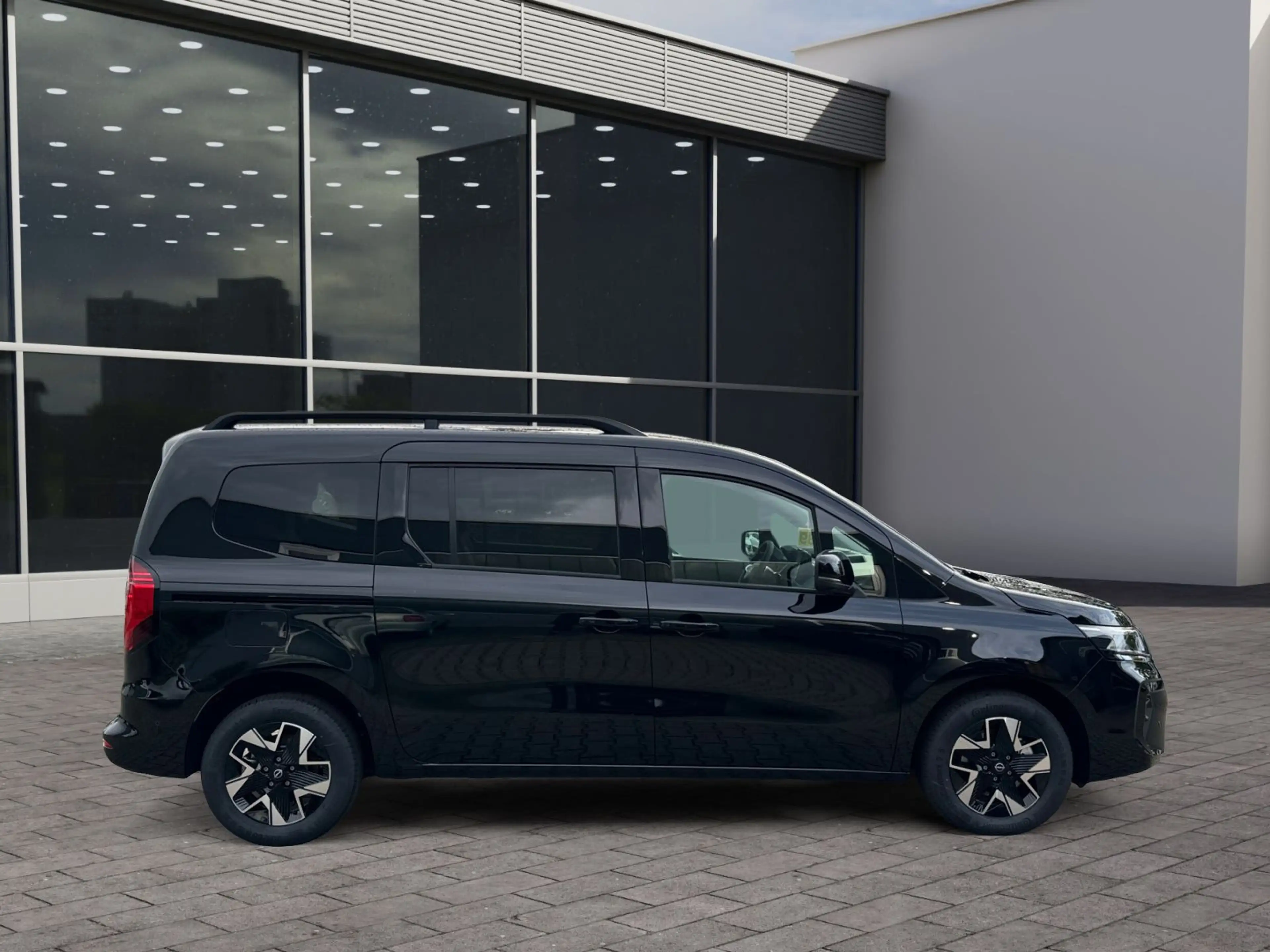 Nissan Townstar TOWNSTAR Kombi L2 1.3 DIG-T 7AT TEKNA 7-Sitzer K — photo 8