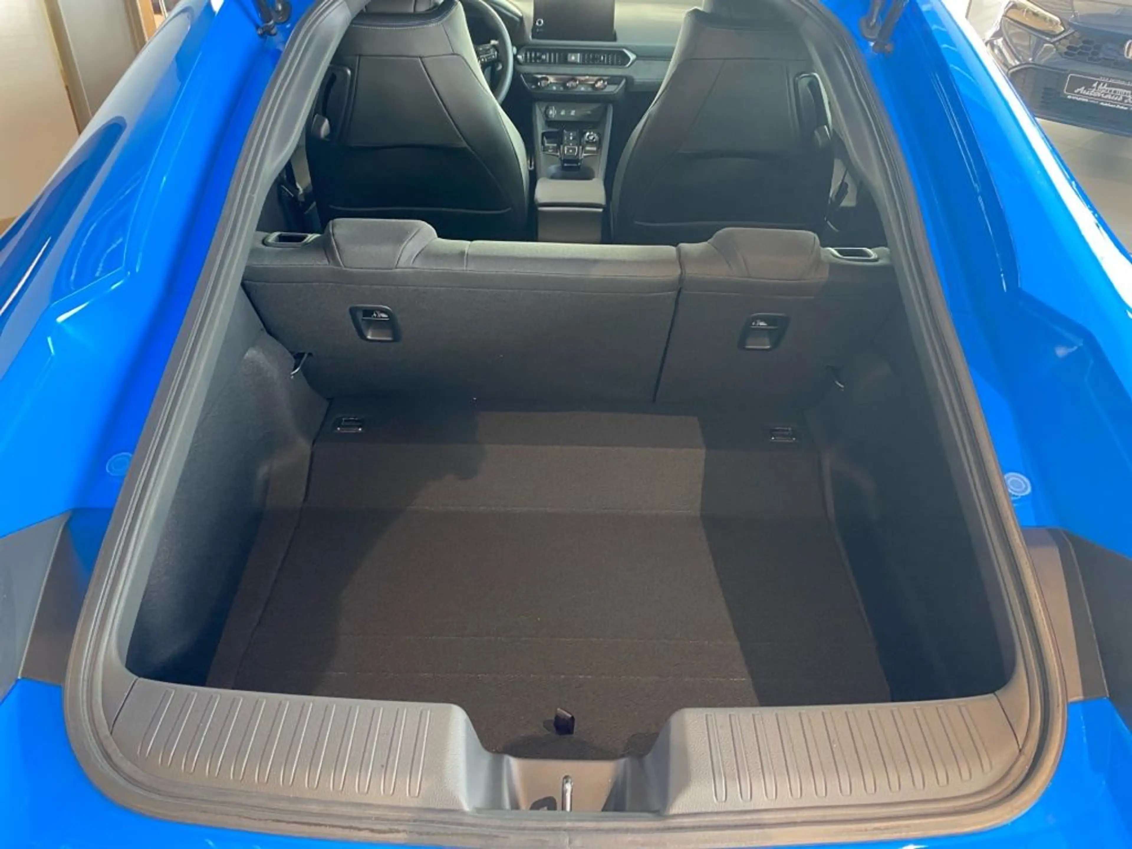 Honda Prelude e:HEV Advance — photo 12