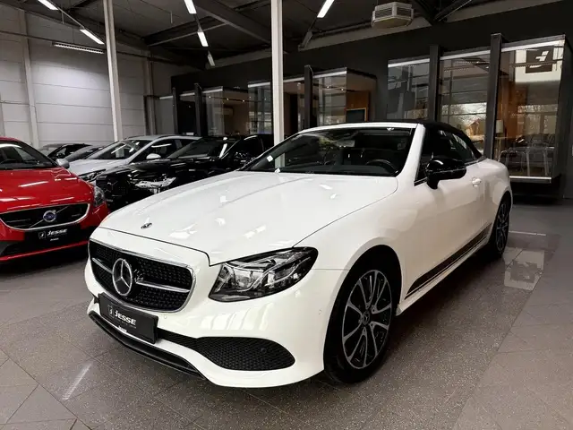 Mercedes-Benz E 220 d Cabrio LED Wide Distr+ HUD Burmester Night