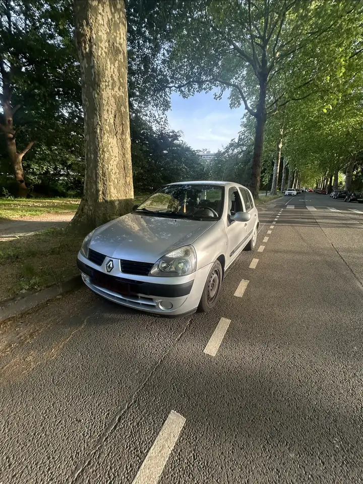 Renault Clio 1.2 16v Confort Dynamique
