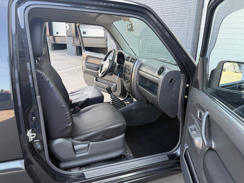 Suzuki Jimny 1.3 JX 4X4 LIER/OFFROADBANDEN/STOELVERWARMING/AIRC — photo 13