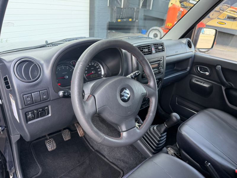 Suzuki Jimny 1.3 JX 4X4 LIER/OFFROADBANDEN/STOELVERWARMING/AIRC — photo 15