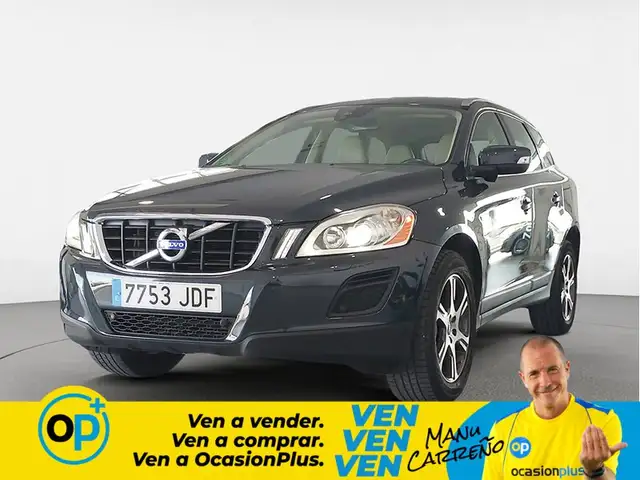 Volvo XC60 T5 Momentum Aut. 245