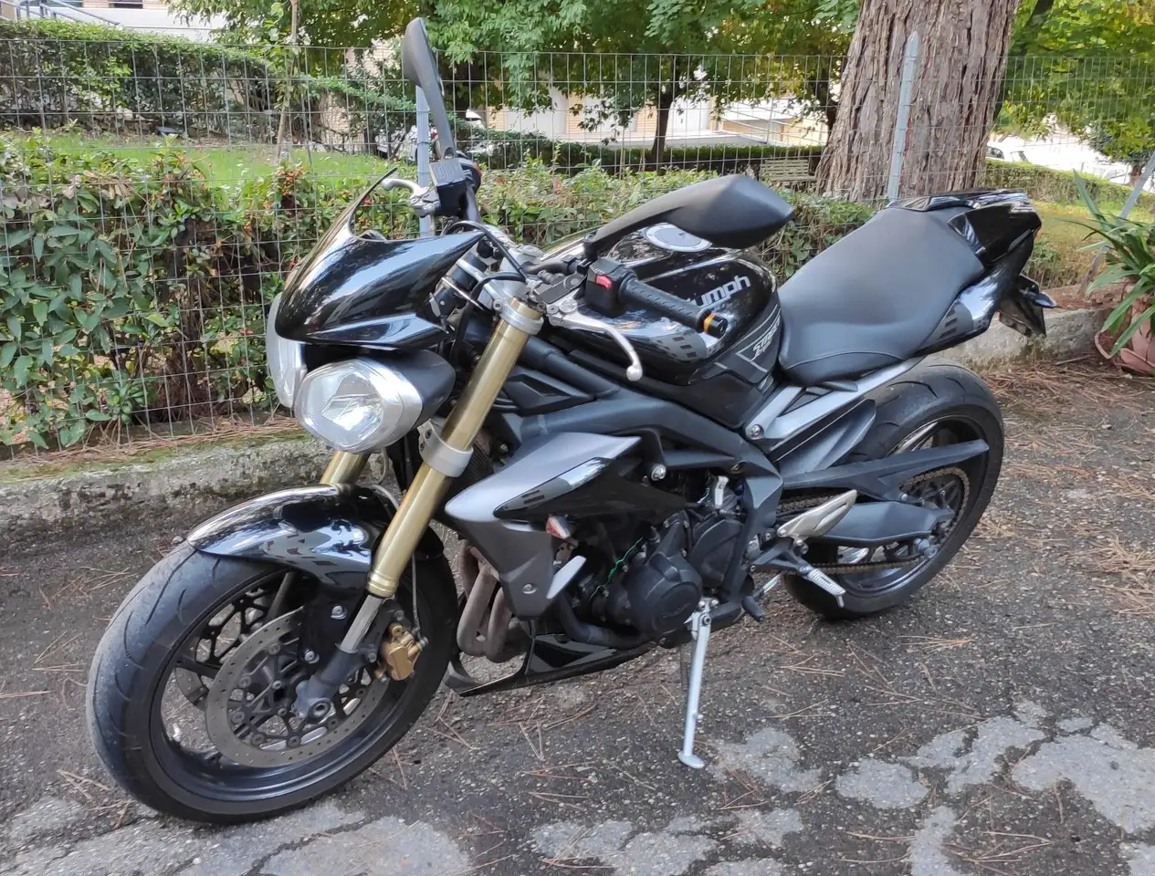 Triumph Street Triple 675