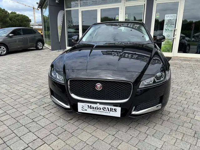 Jaguar XF 2.0d 180 CV Prestige Automatico Business