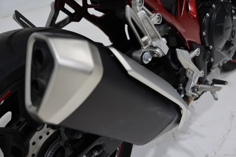 Honda CB 750 HORNET Garantie 1 an,  1 entretien offert — photo 13