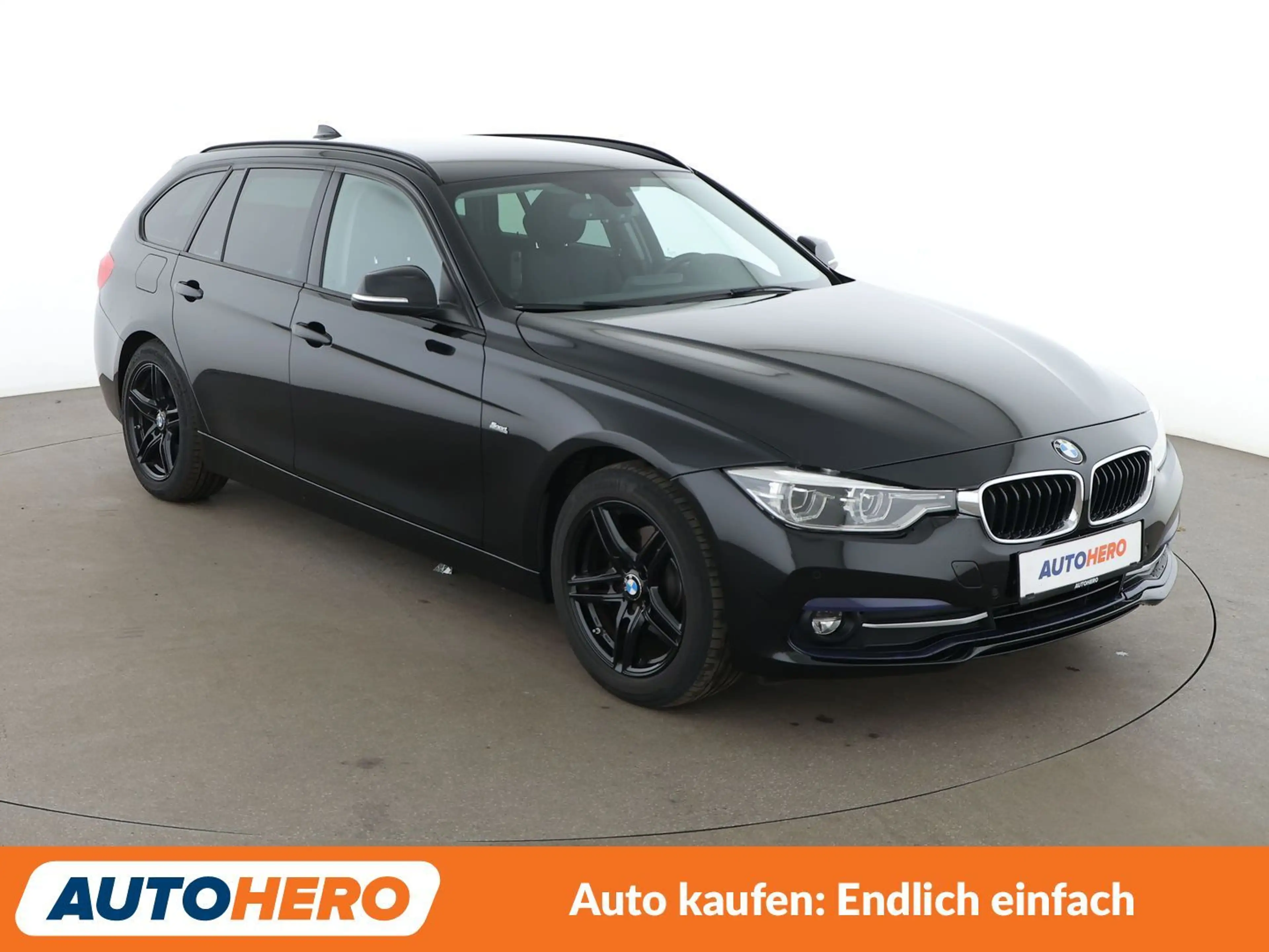 BMW 318 318d Sport Line — photo 8