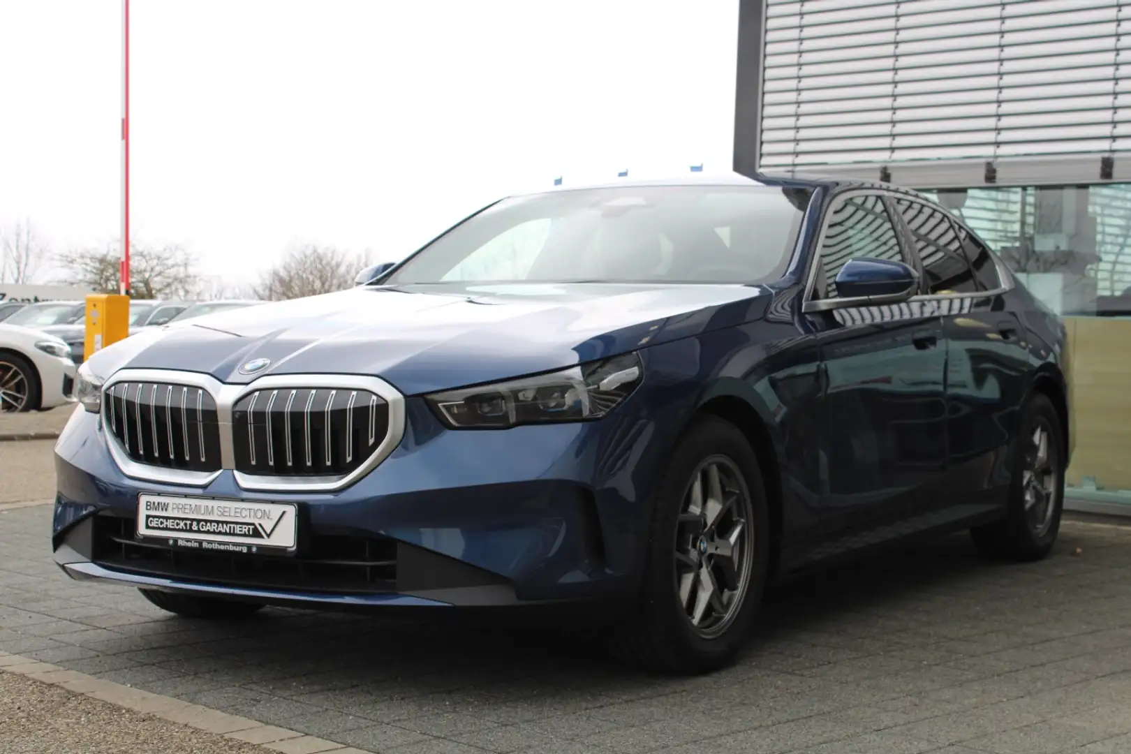 BMW 520 i Limo NaviProf AdLED LiveProf Cam Memory DAB Blu/Azzurro - 2