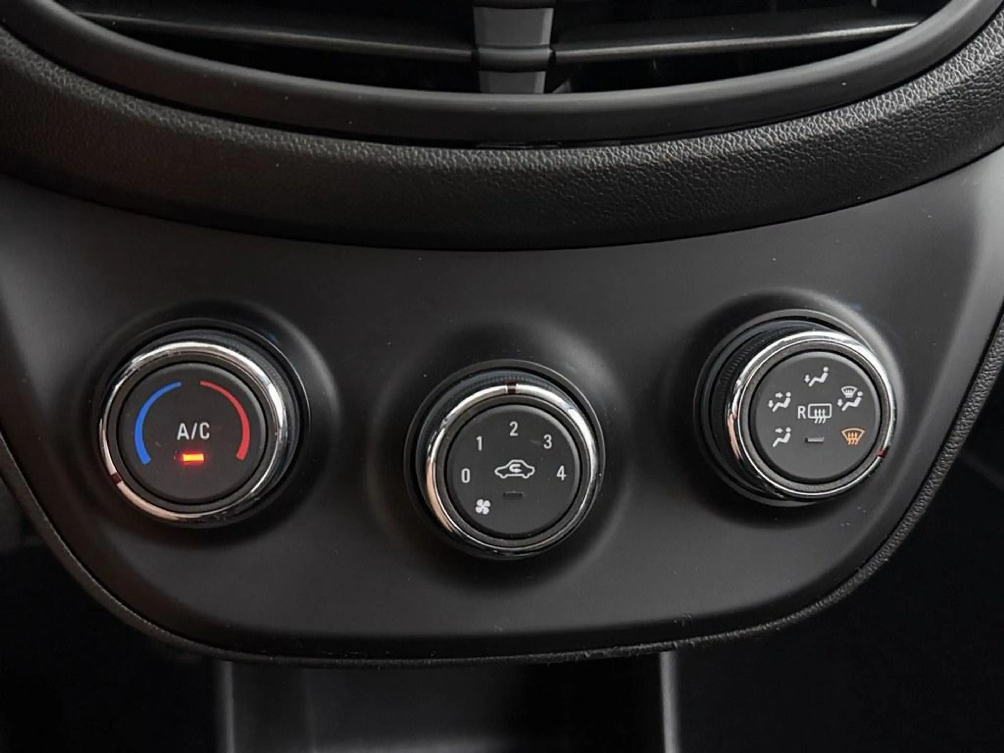 Opel Karl 1.0 ecoFLEX Edition Airco/Cruise/4S.Banden — photo 11