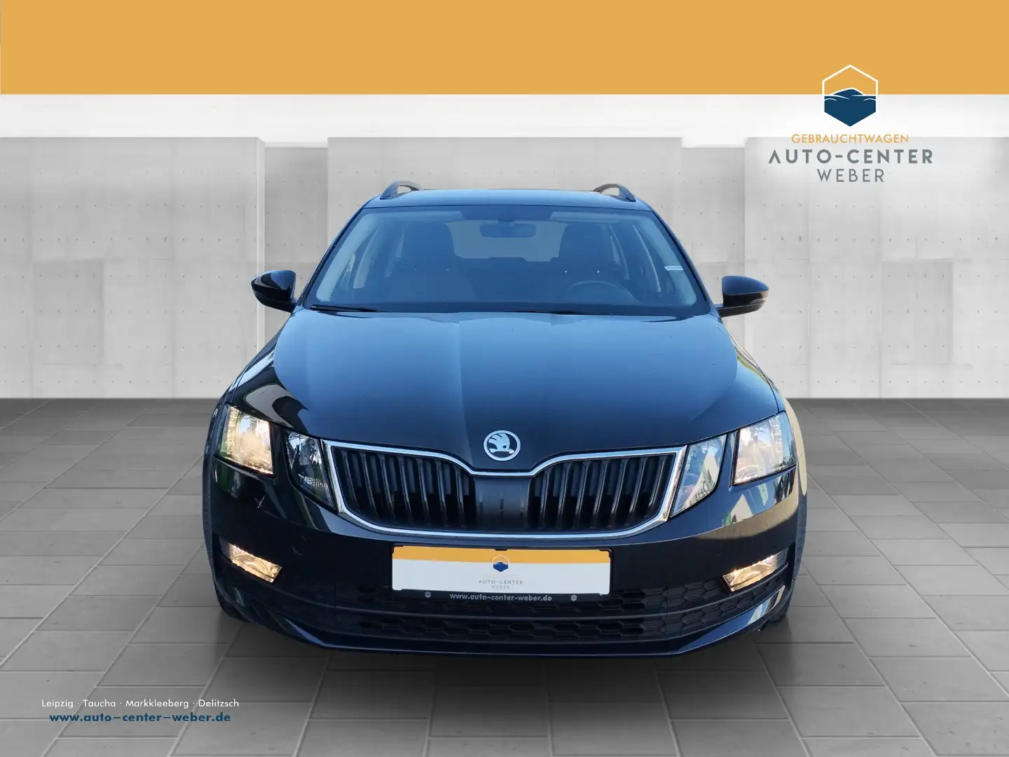 Skoda Octavia Combi 1.5 TSI Soleil DSG incl. Servicepaket* Zwart - 2