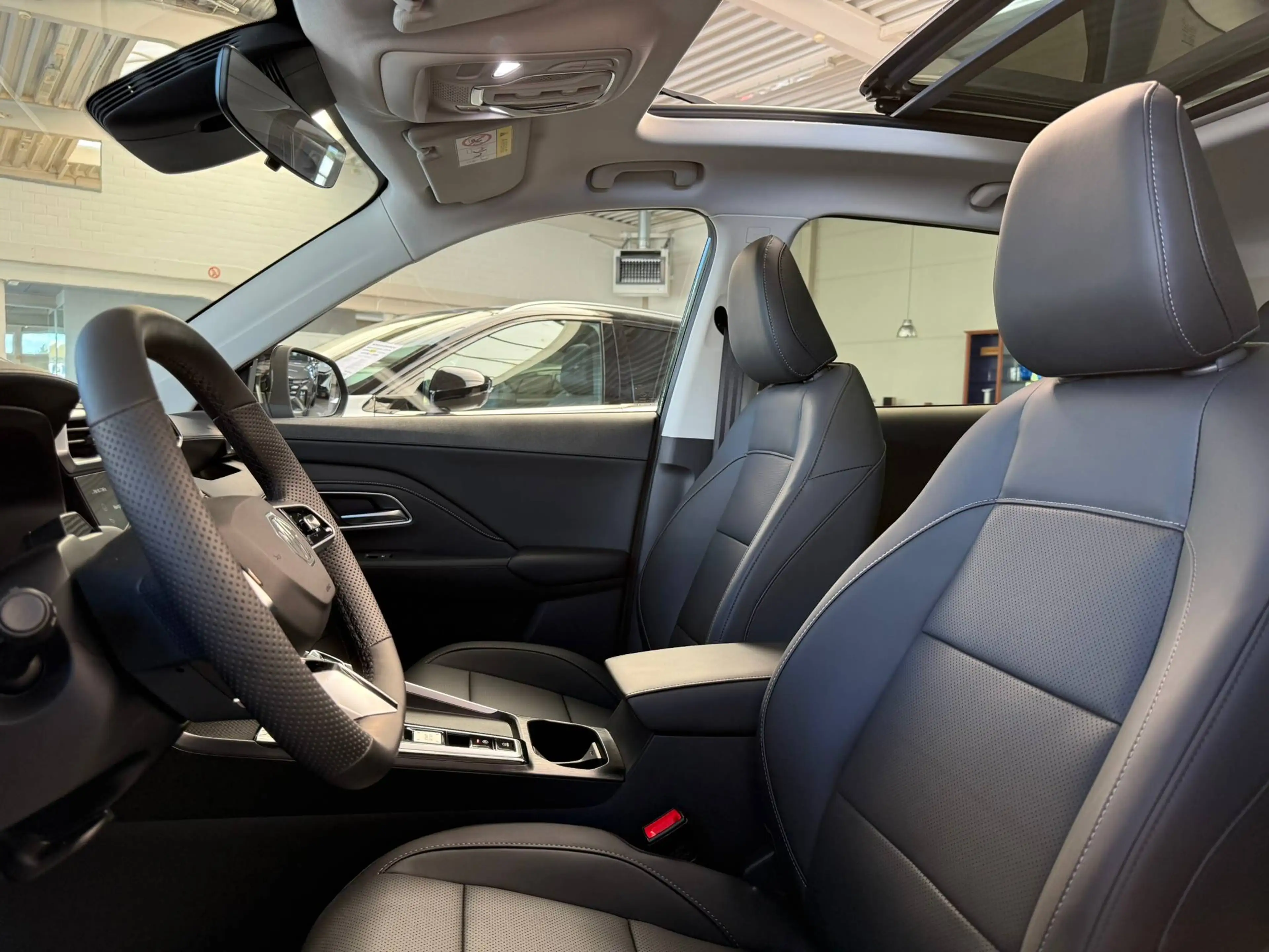 MG ZS 1.5i HYBRID+ 197pk(!!) LUXURY LEDER NAVI CAMERA ACC — photo 2