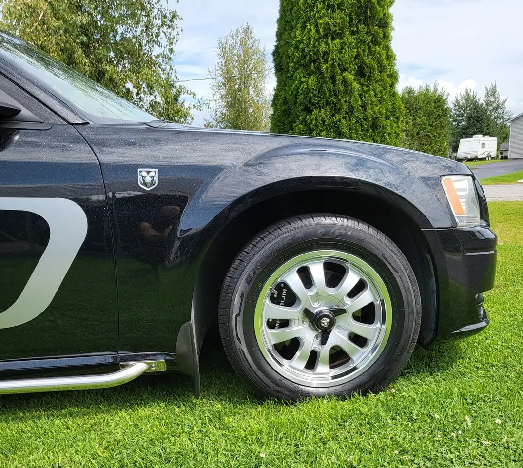 Dodge Magnum снимка Dodge Magnum