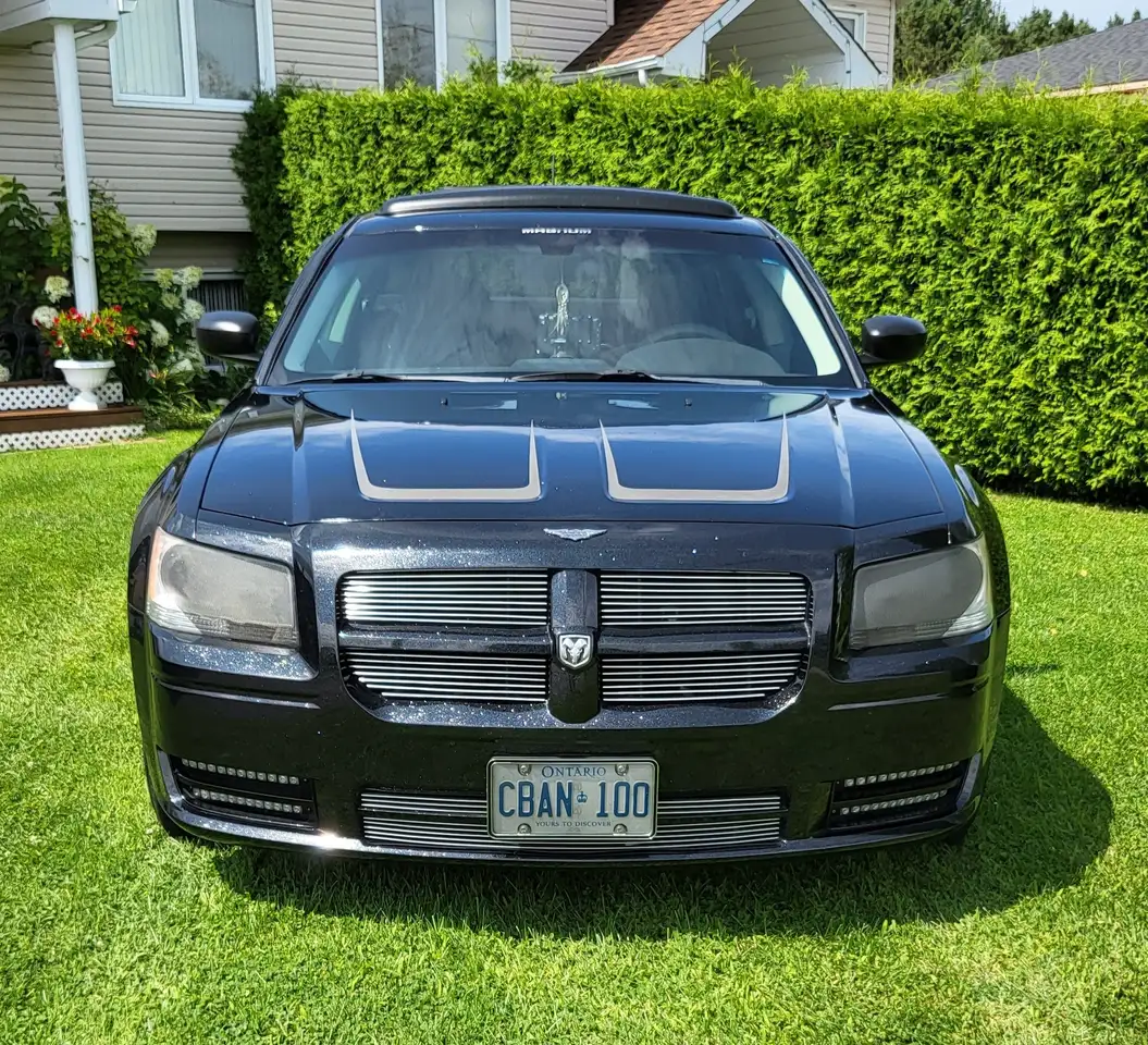 Dodge Magnum снимка Dodge Magnum