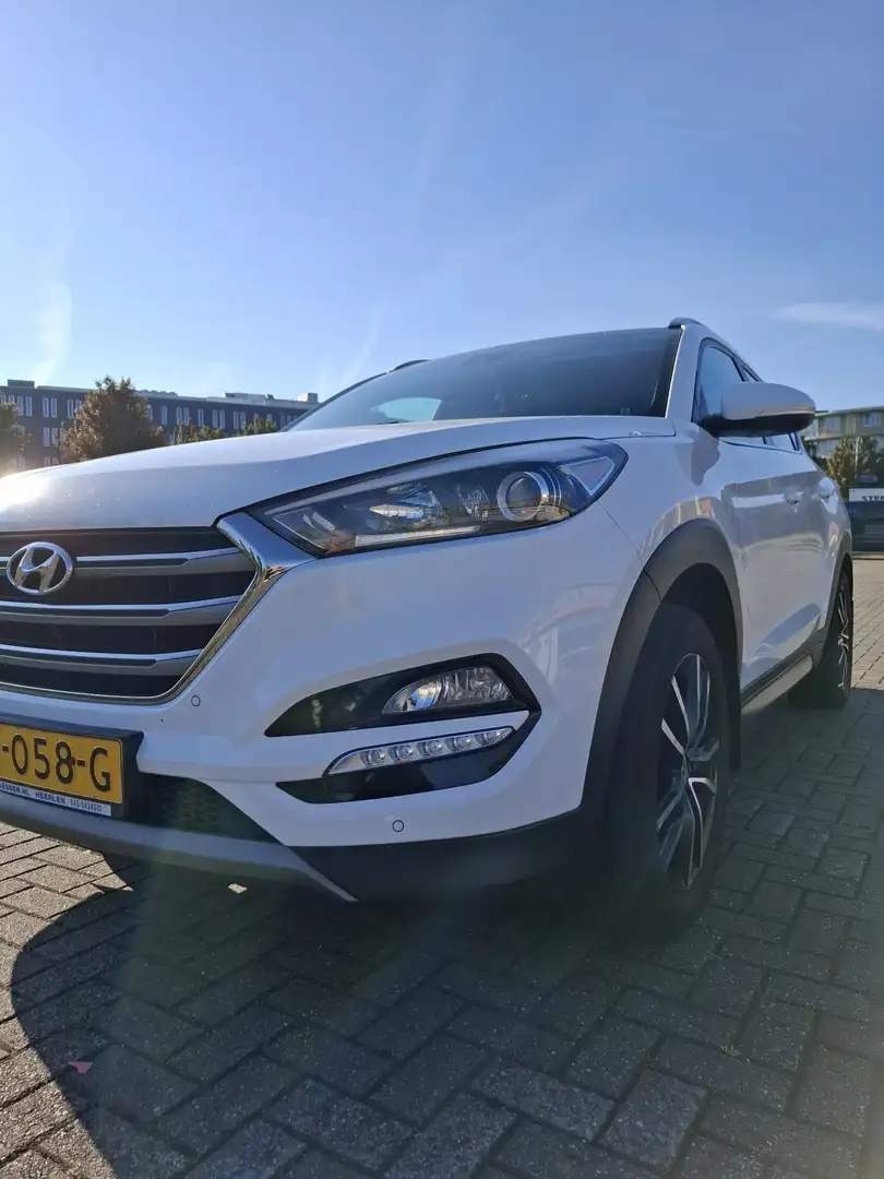 Hyundai TUCSON 1.6 GDi 2WD Comfort - 2