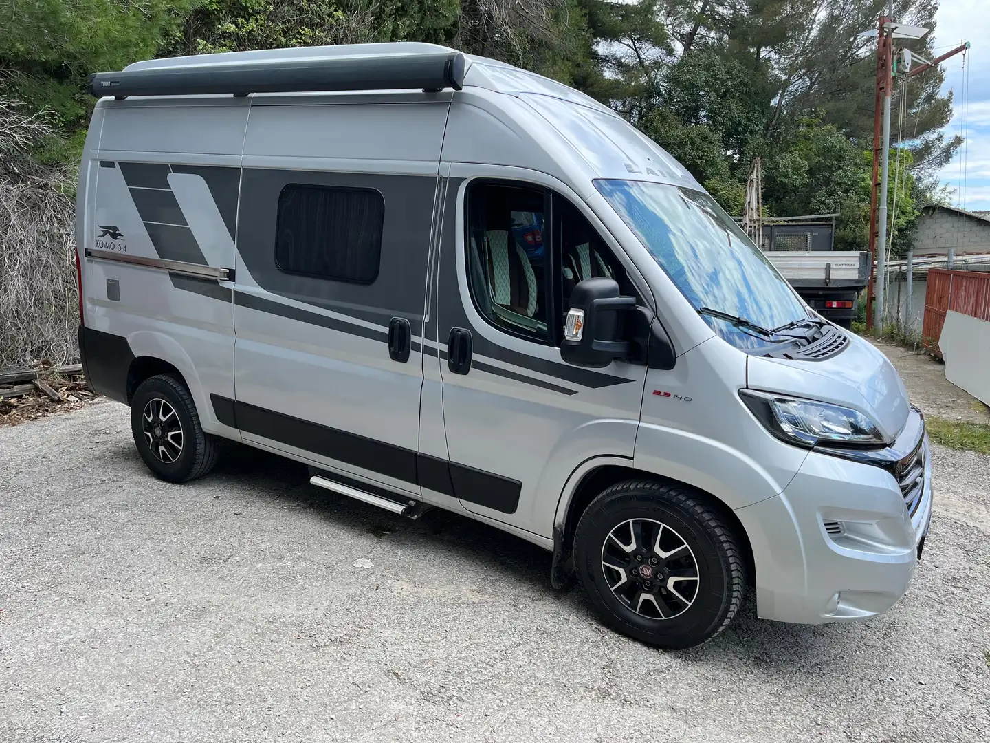 Caravans-Wohnm Laika Kosmo5.4 full opt, tetto soff, sospens, batt litio Silver - 2
