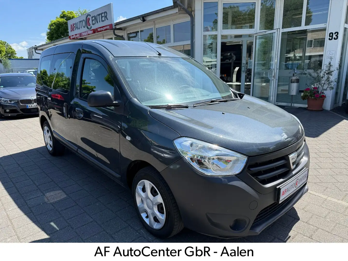 Dacia Dokker Ambiance 1.6 *1. Hand*HU 02.27 Szürke - 1
