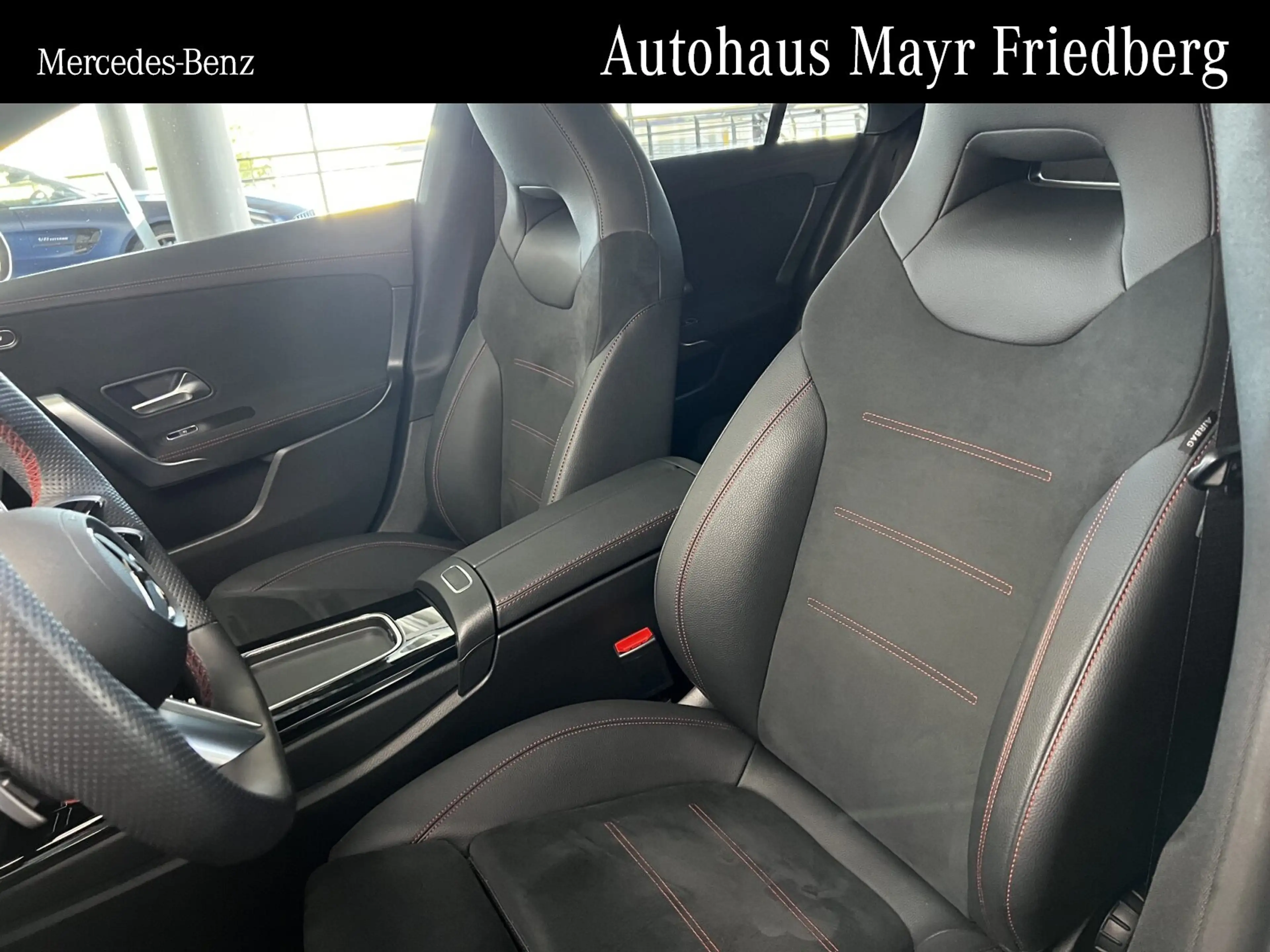 Mercedes-Benz CLA 220 CLA 220 4M AMG+PANO+STANDHEI+19"+360°+KEYLESS LED — photo 12