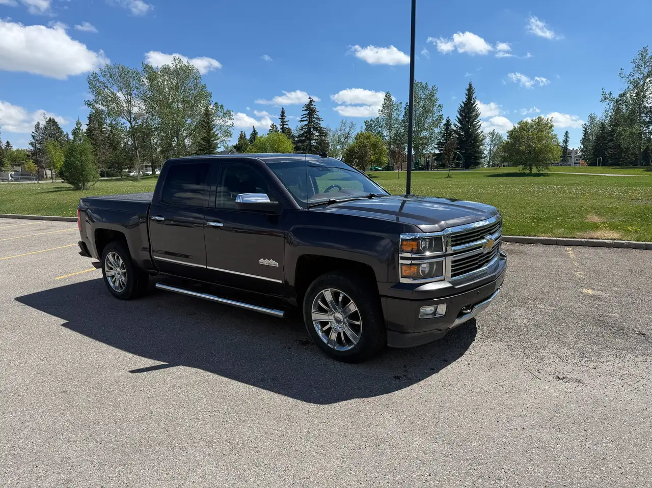 Chevrolet Silverado 1500 снимка Chevrolet Silverado 1500