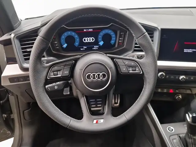 Audi A1 view 9