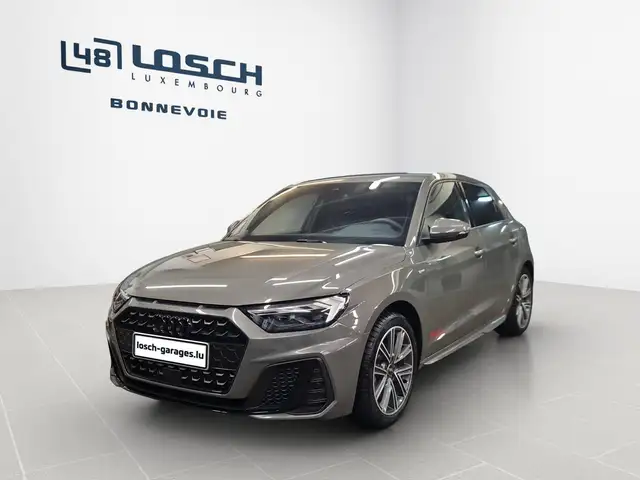 Audi A1 view 2