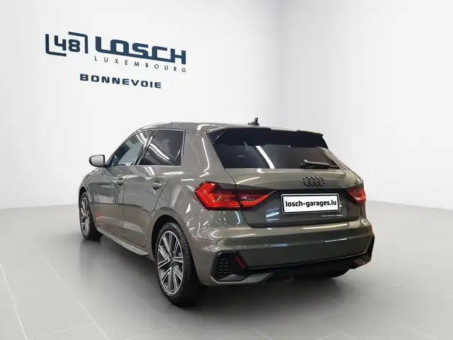 Audi A1 view 6