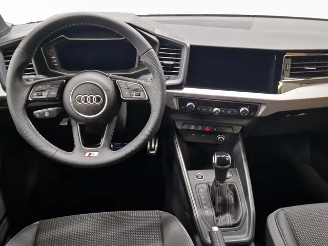 Audi A1 view 10