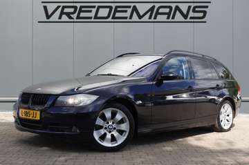 3-serie Touring 325xi