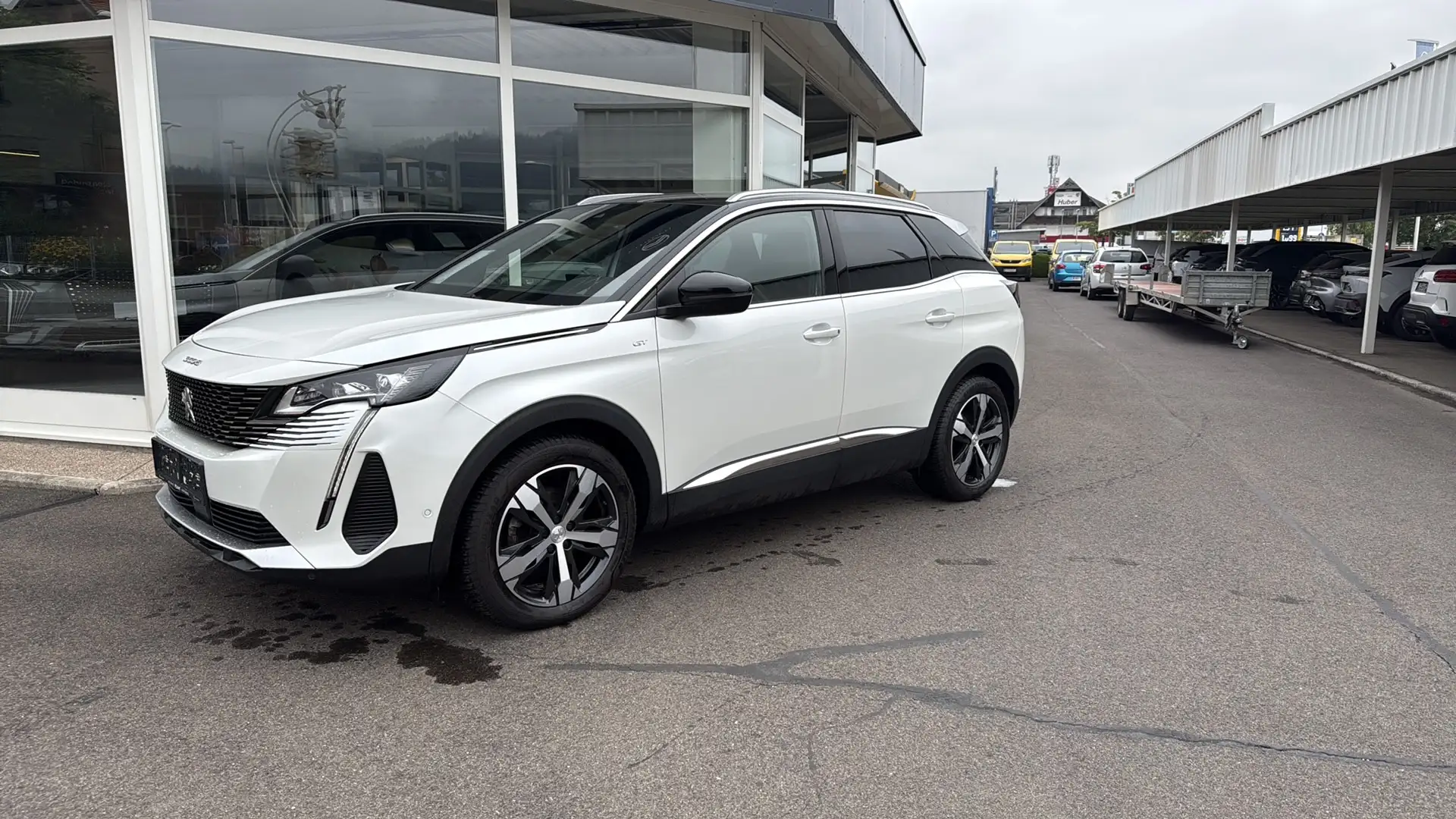 Peugeot 3008 3008 GT BHDI130 EAT8 Weiß - 1