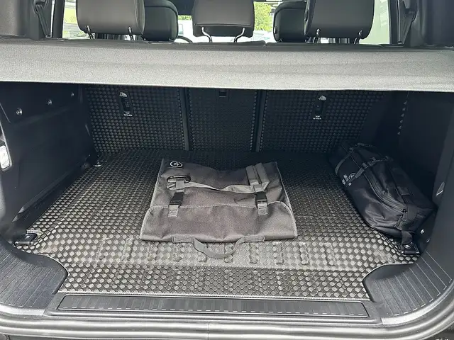 Land Rover Defender 110 Facelift P300e PHEV AWD X-Dynamic HSE Aut. Ansicht 12