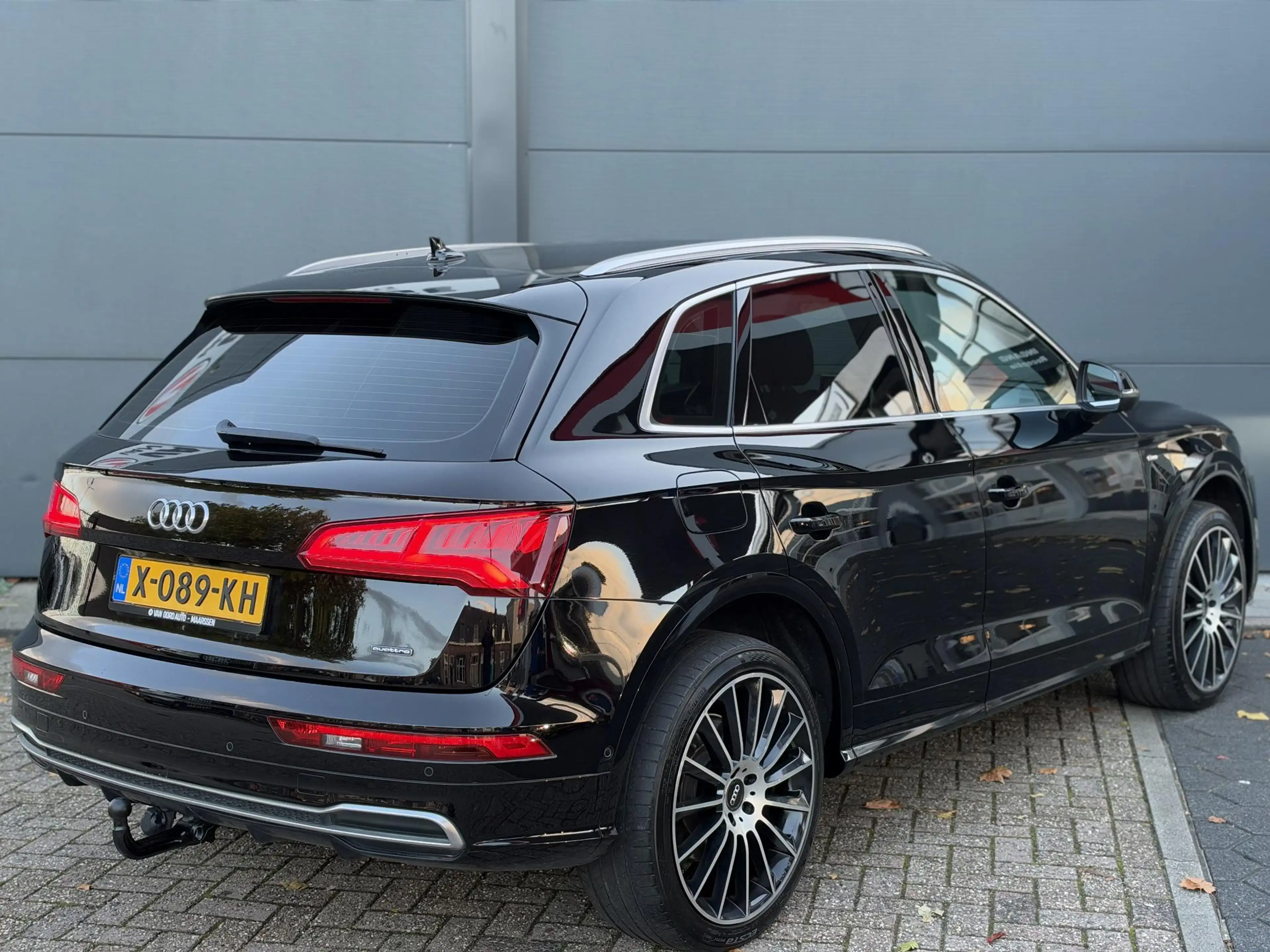 Audi Q5 50 TFSI e quattro Pro Line / Leder / Trekhaak — photo 3