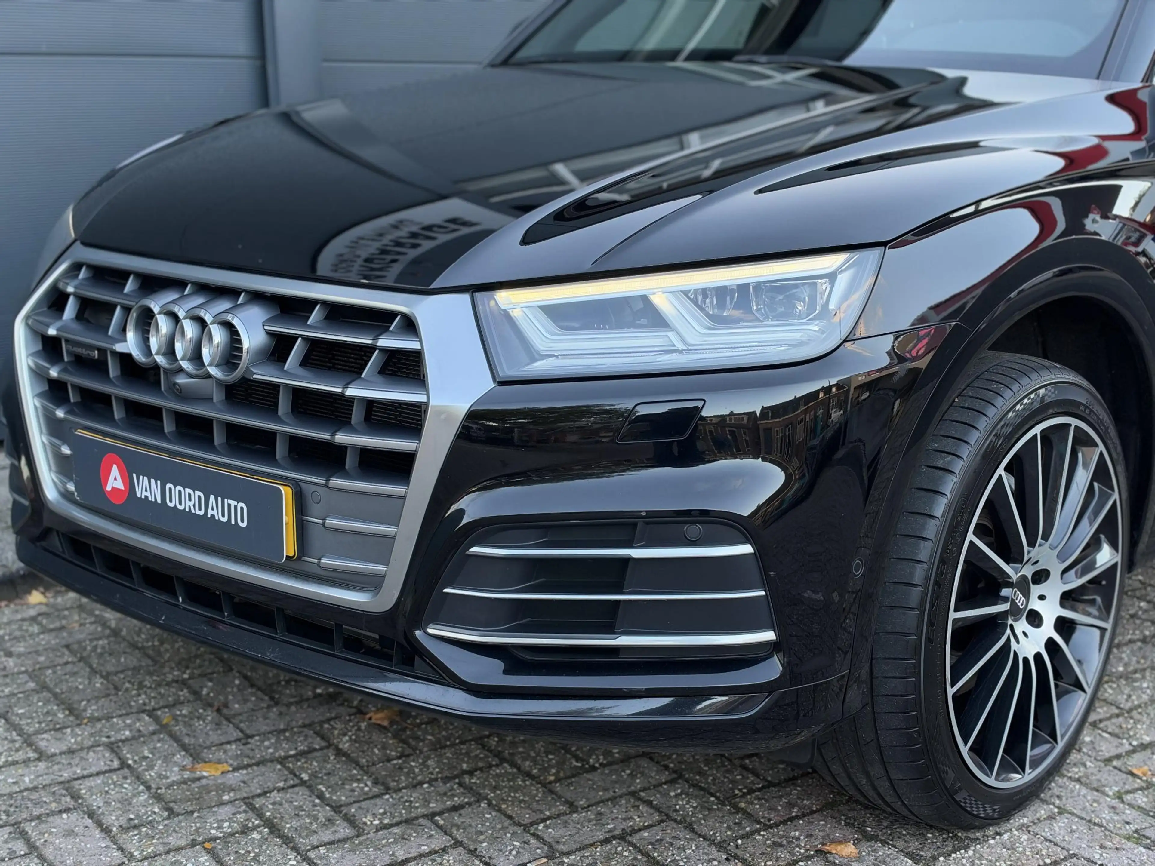 Audi Q5 50 TFSI e quattro Pro Line / Leder / Trekhaak — photo 9