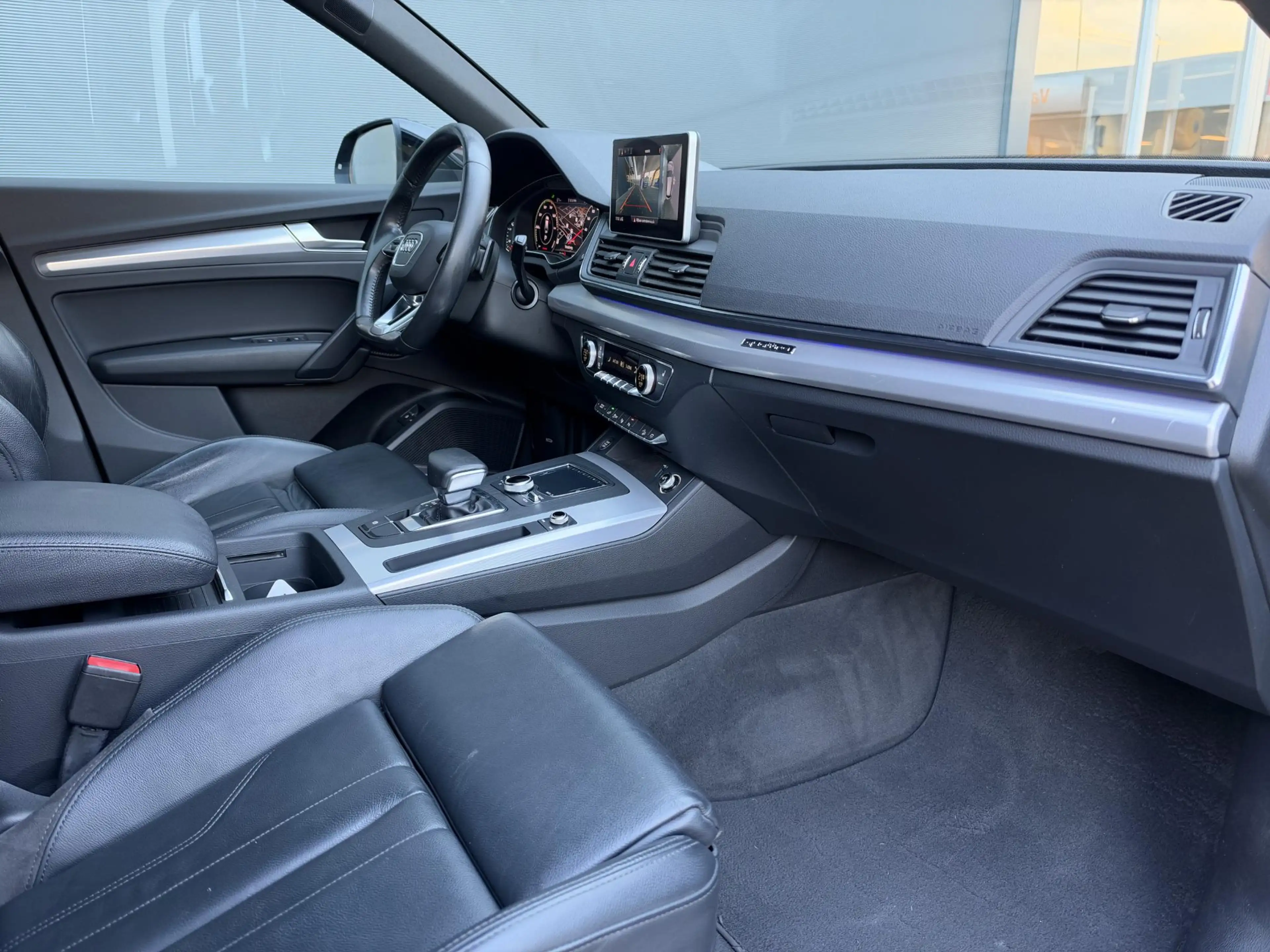 Audi Q5 50 TFSI e quattro Pro Line / Leder / Trekhaak — photo 6