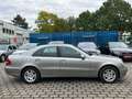Mercedes-Benz E 200 K Lim. Aut Elegance*NAVI*PDC*2.HAND*TÜVNEU Silber - thumbnail 4
