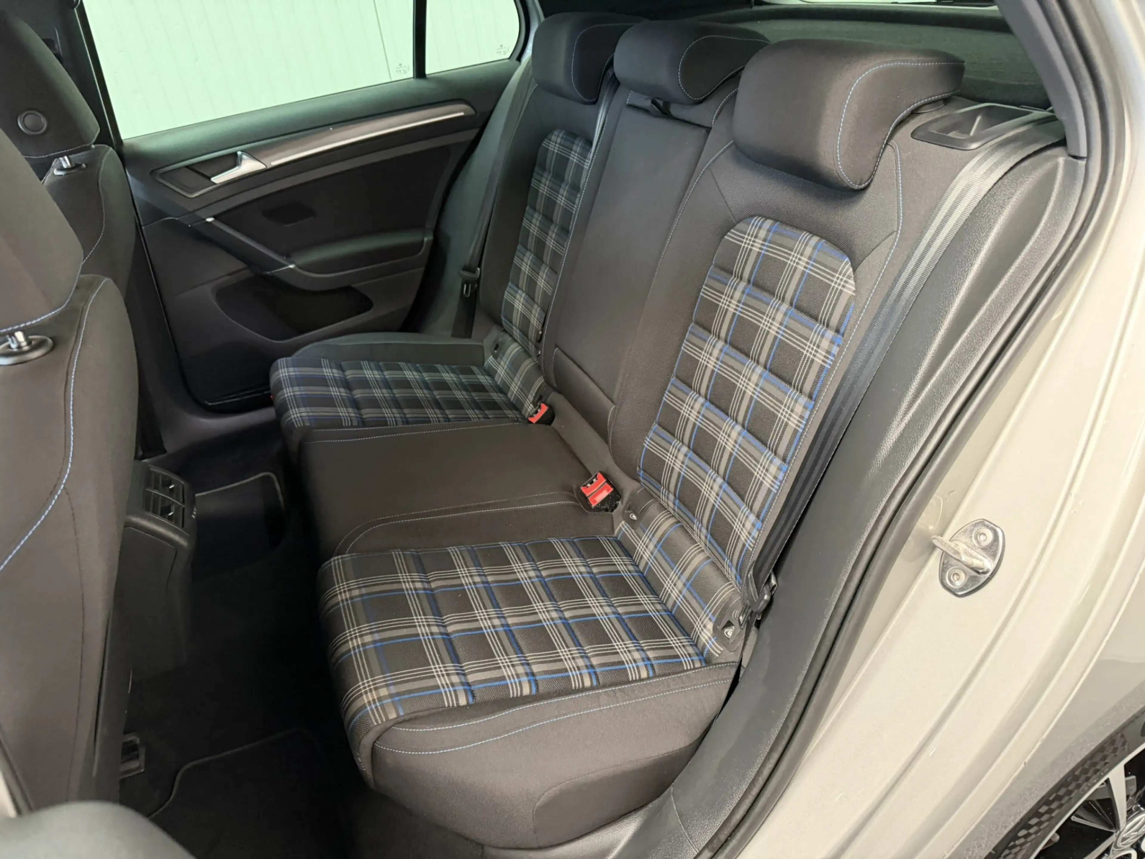 Volkswagen Golf GTE 1.4 eHYBRID (SOH 92,6%) NAVIGATIE ADAPTIVE CRUISE — photo 16