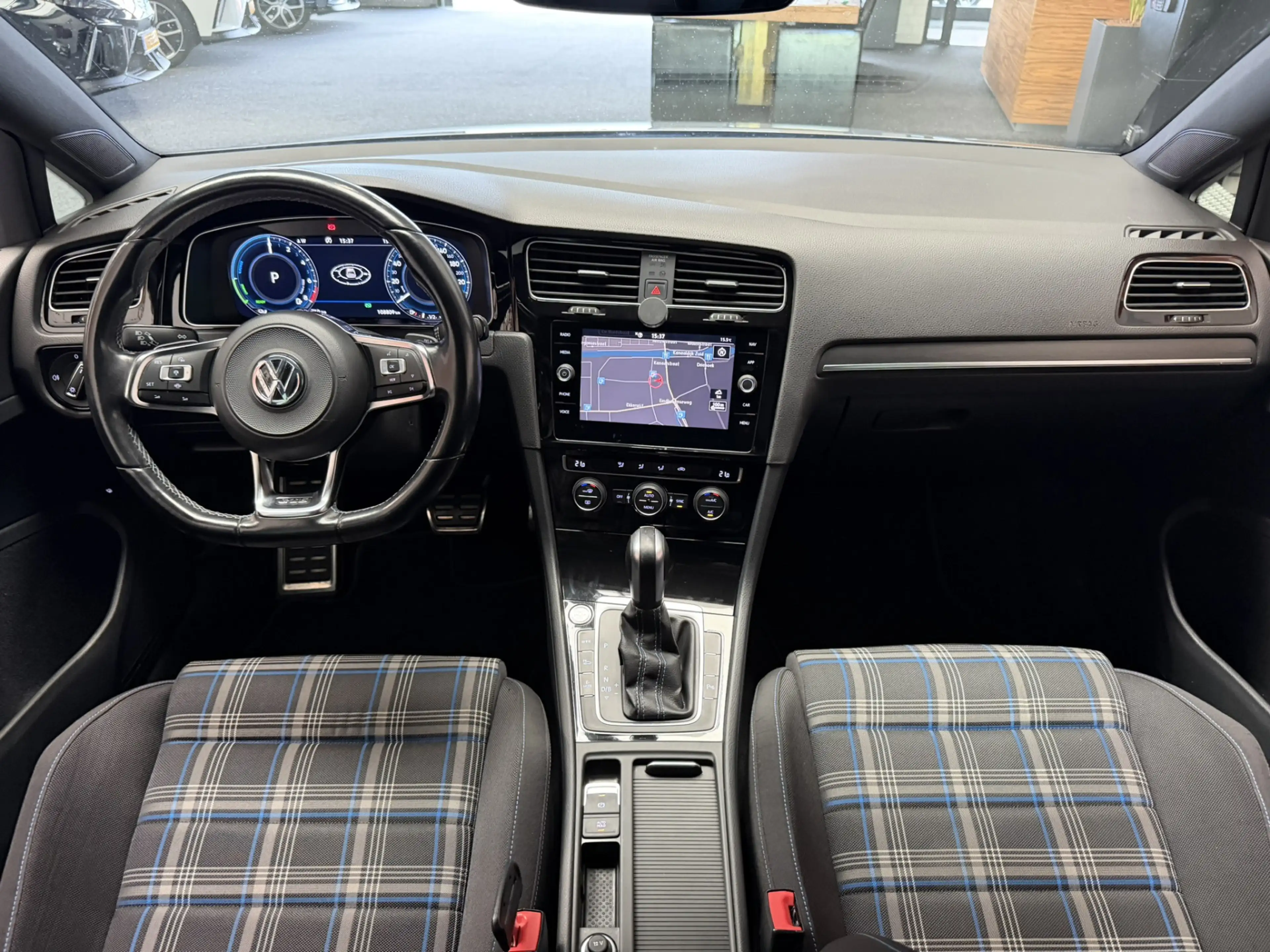 Volkswagen Golf GTE 1.4 eHYBRID (SOH 92,6%) NAVIGATIE ADAPTIVE CRUISE — photo 13