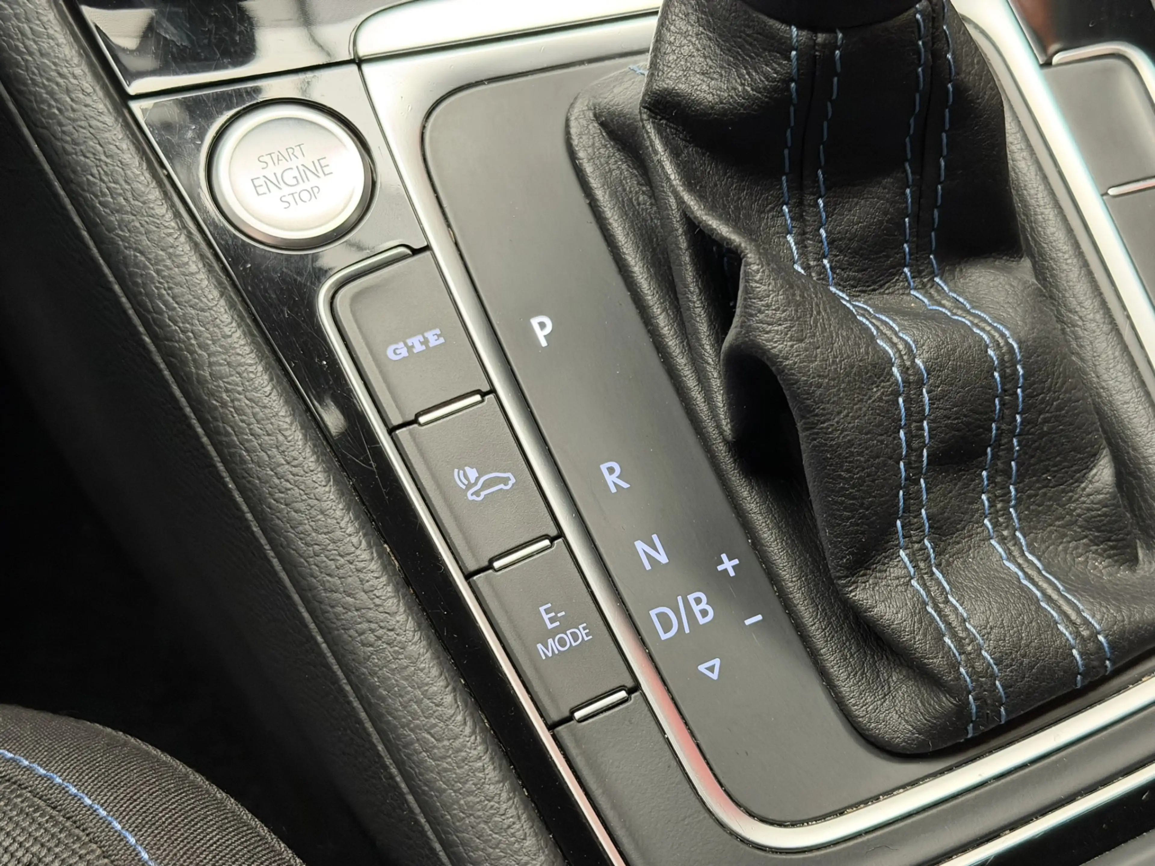 Volkswagen Golf GTE 1.4 eHYBRID (SOH 92,6%) NAVIGATIE ADAPTIVE CRUISE — photo 36