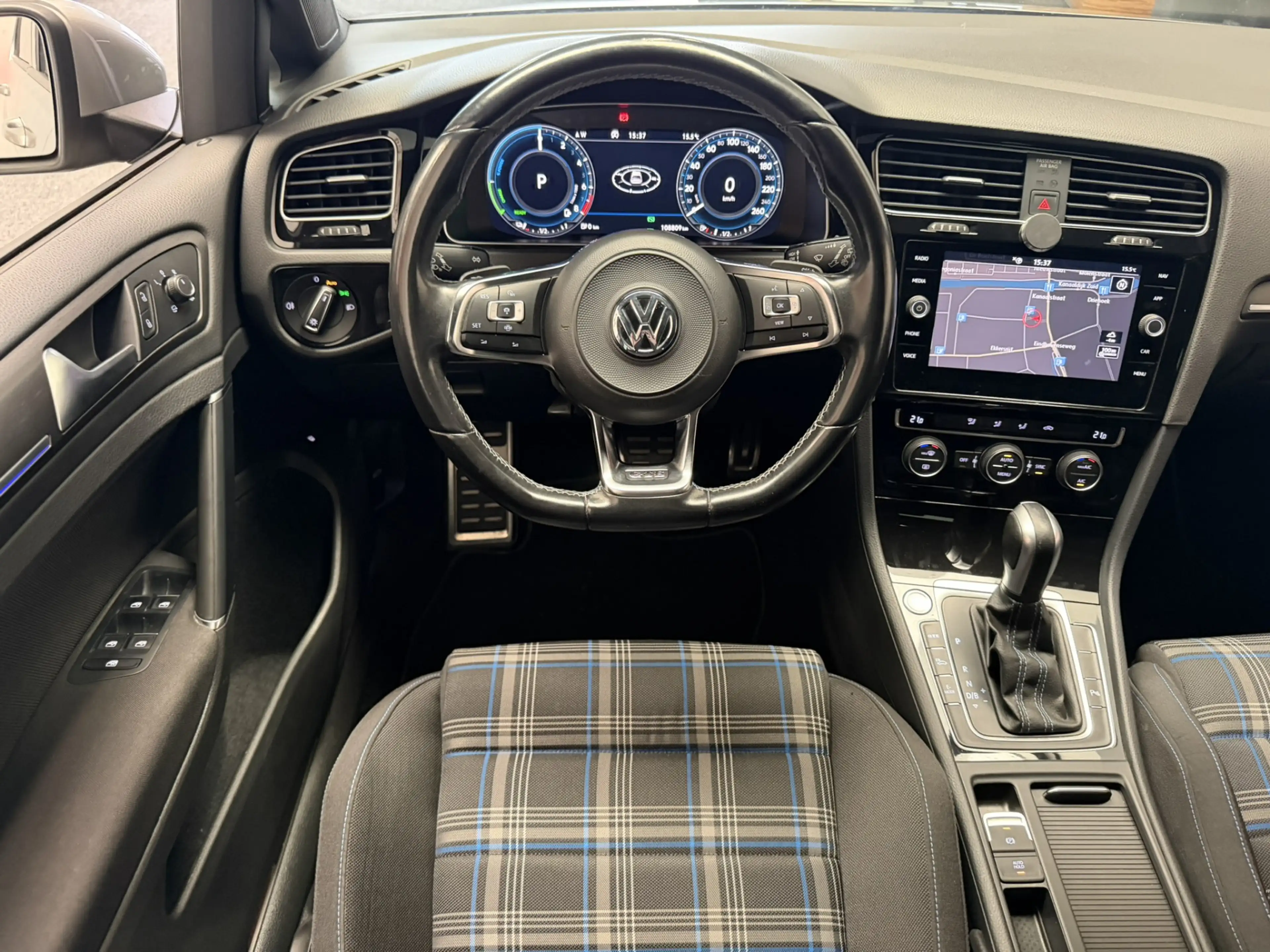 Volkswagen Golf GTE 1.4 eHYBRID (SOH 92,6%) NAVIGATIE ADAPTIVE CRUISE — photo 11
