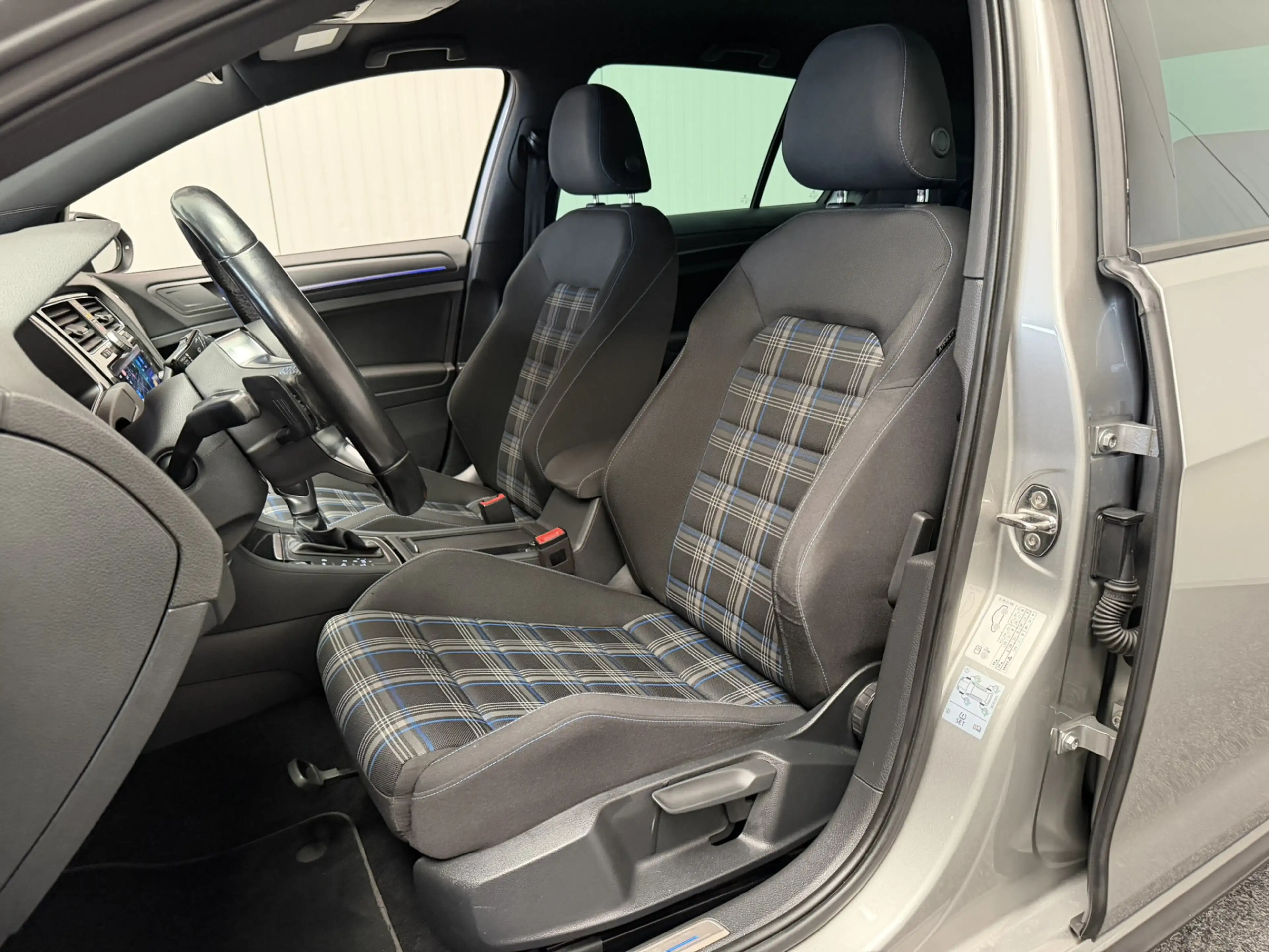Volkswagen Golf GTE 1.4 eHYBRID (SOH 92,6%) NAVIGATIE ADAPTIVE CRUISE — photo 14