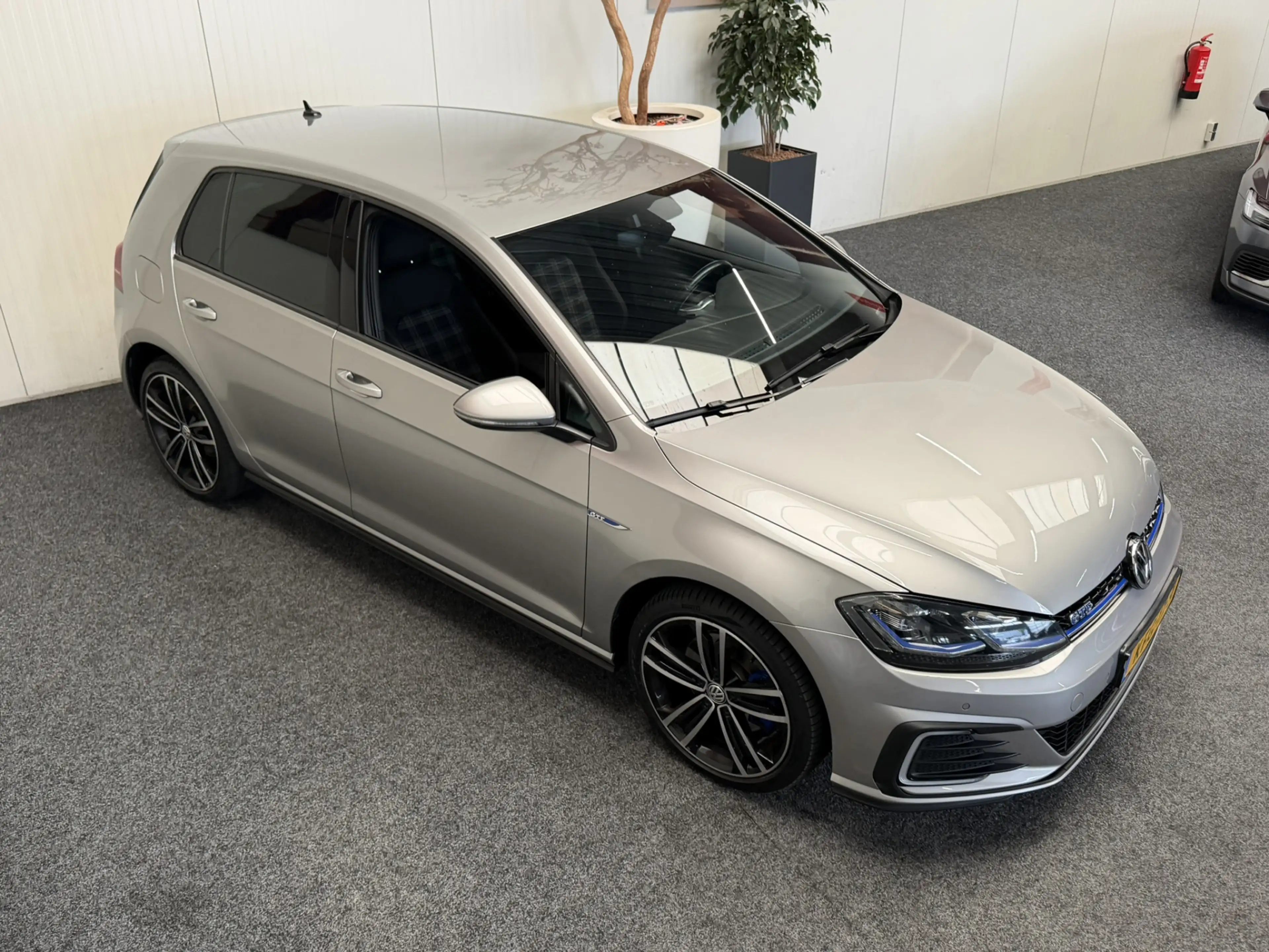 Volkswagen Golf GTE 1.4 eHYBRID (SOH 92,6%) NAVIGATIE ADAPTIVE CRUISE — photo 9
