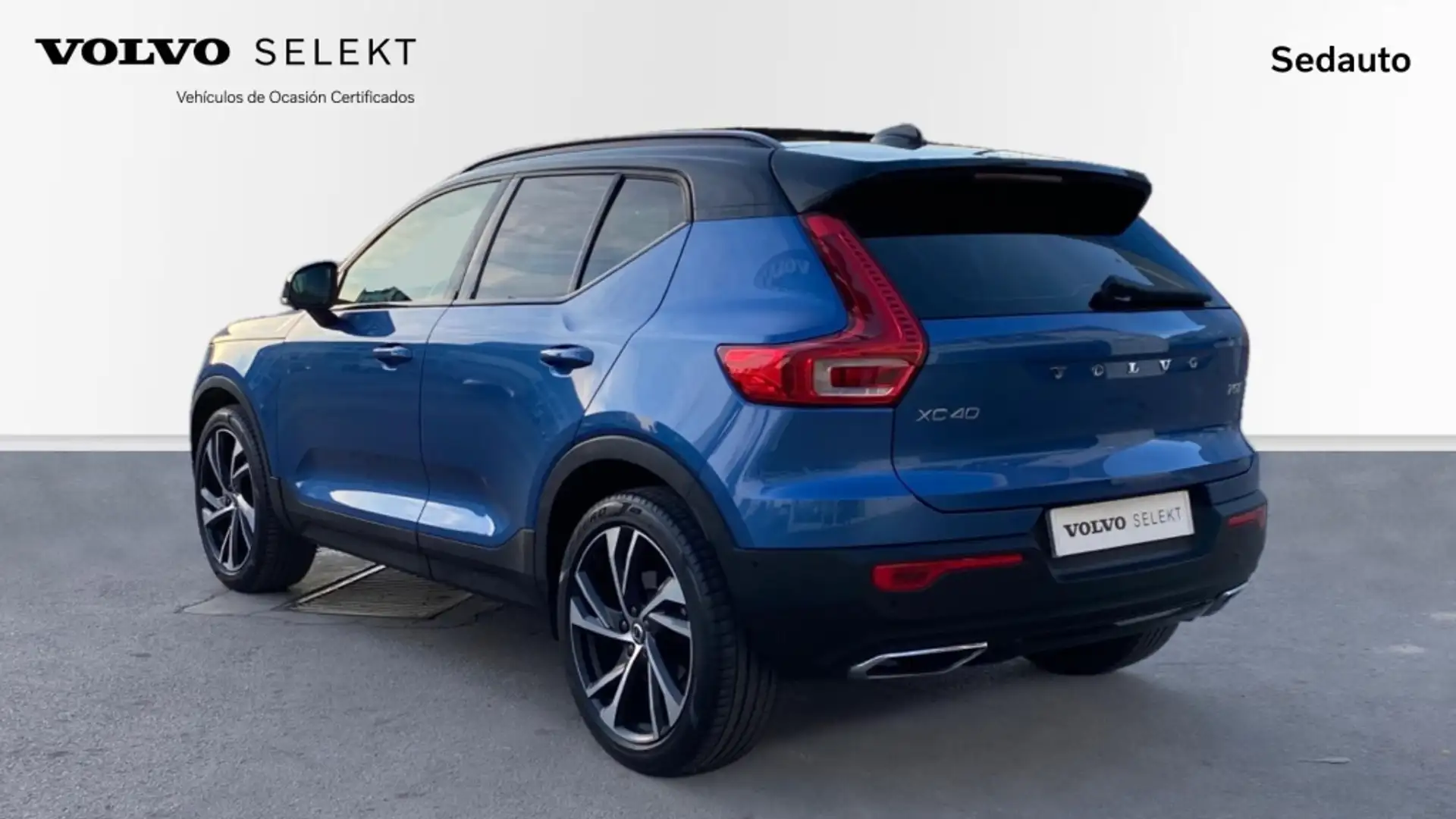 Volvo XC40 2.0 T5 R-DESIGN AUTO 4WD 5P - 2