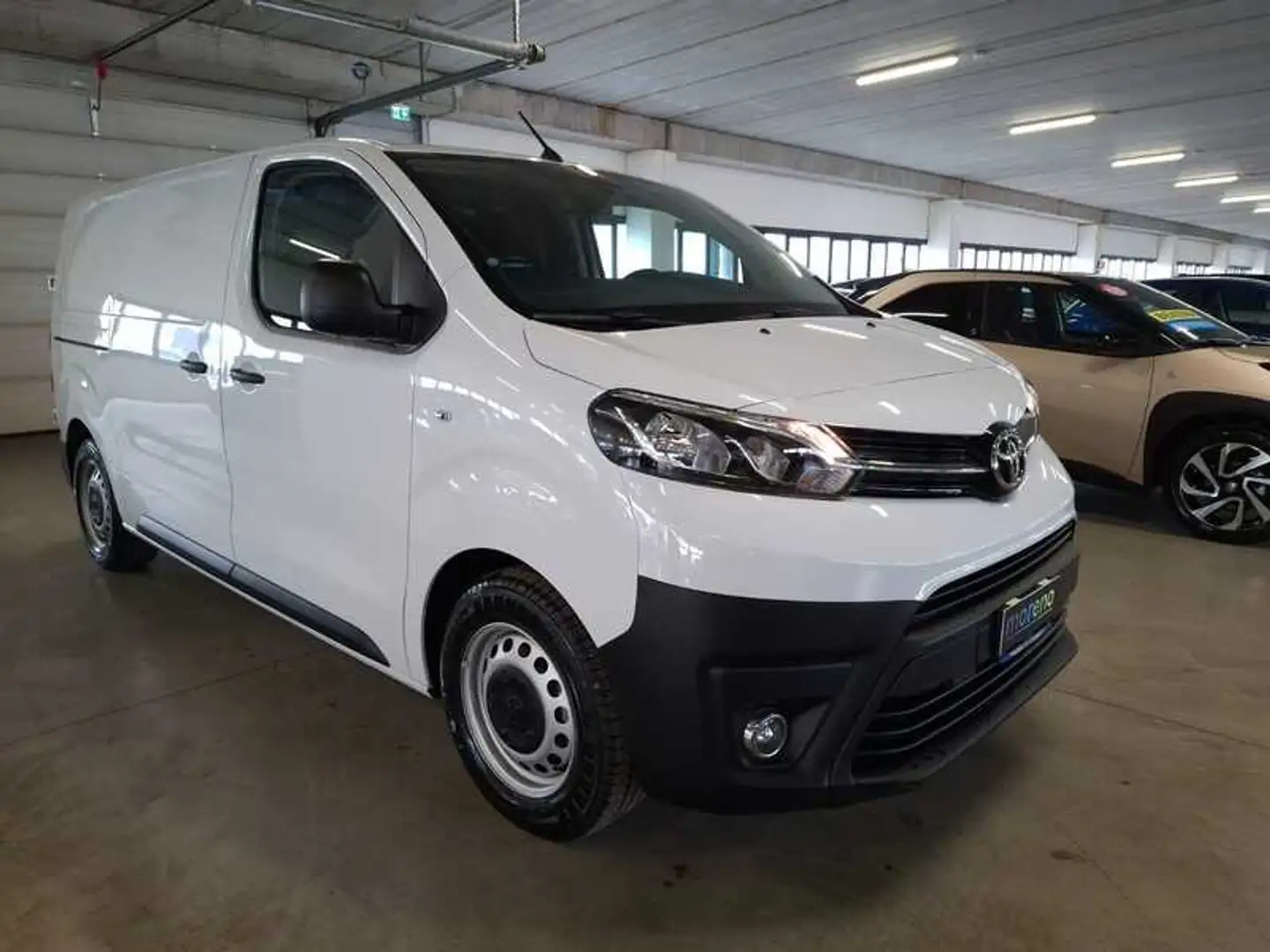 Toyota Proace 1.5d 120 CV S&S 10q 4p Medium Comfort Bianco - 2