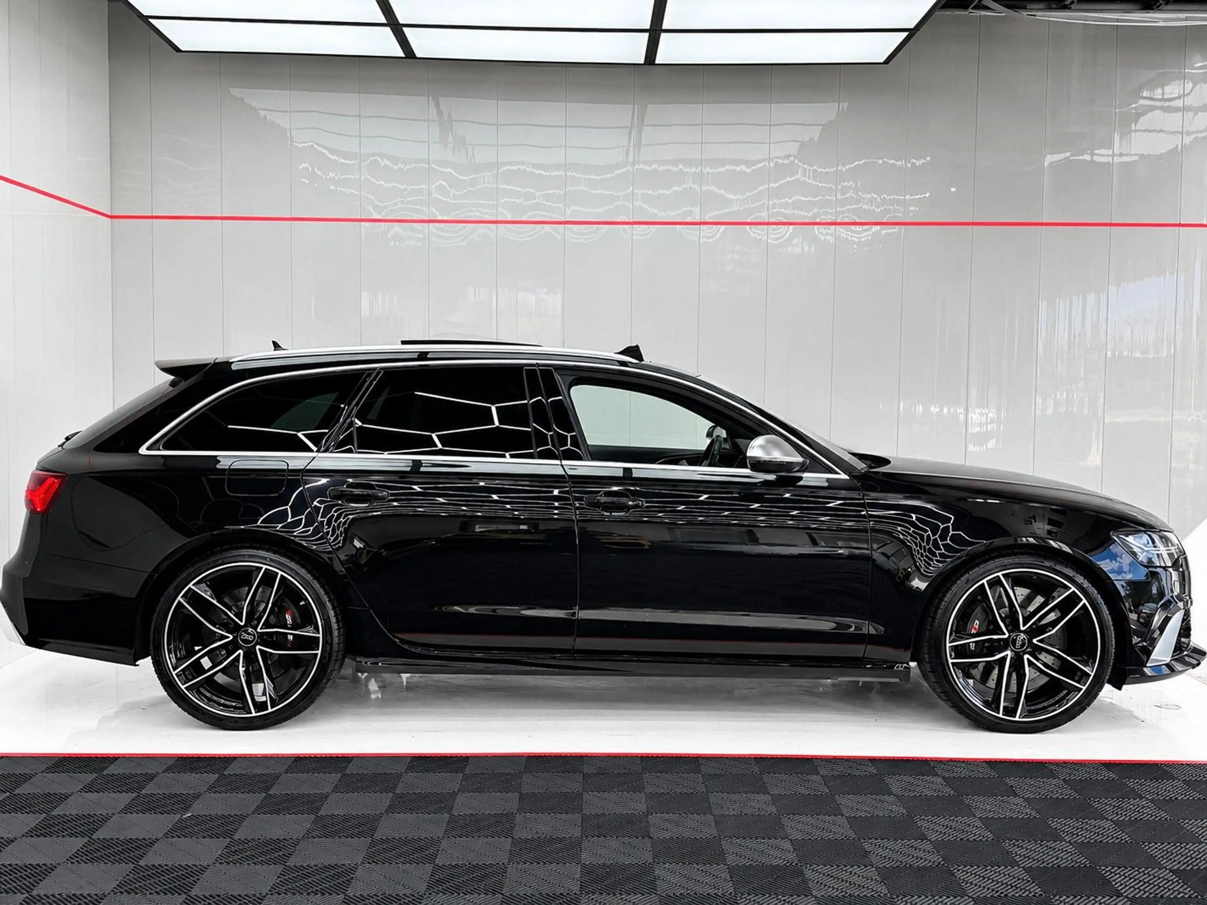 Audi RS6 4.0 TFSI QUATTRO PERFORMANCE 360/PANO/BOSE/ — photo 9
