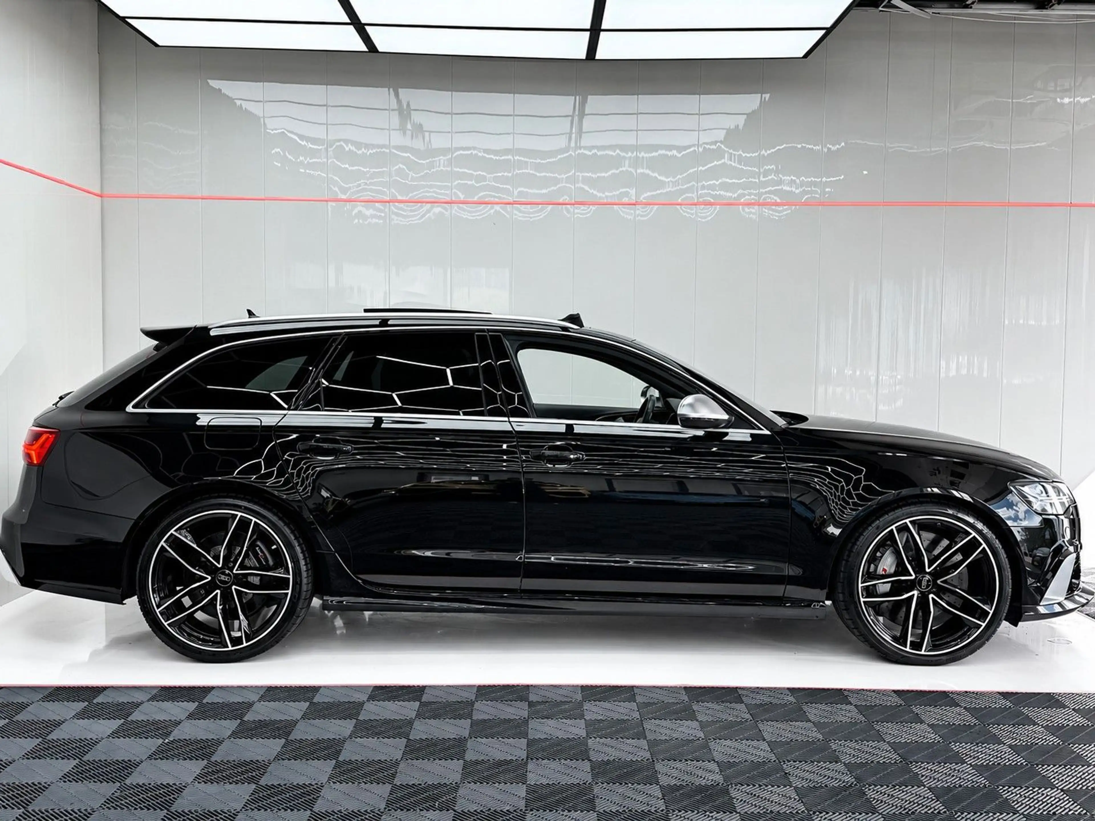 Audi RS6 4.0 TFSI QUATTRO PERFORMANCE 360/PANO/BOSE/ — photo 13